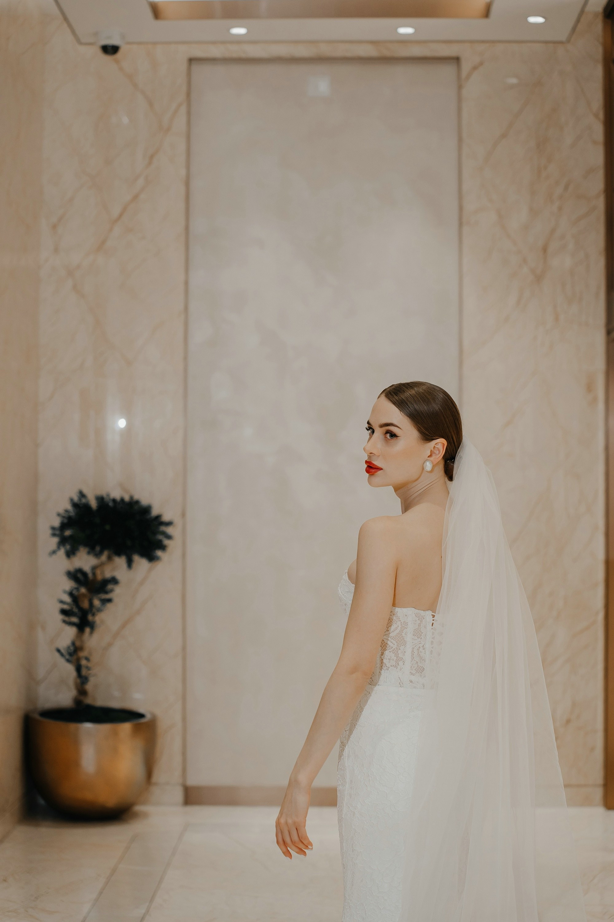 Свадебная фотосессия в Soluxe hotel Moscow. Свадебный и семейный фотограф в Москве Светлана Зоткина