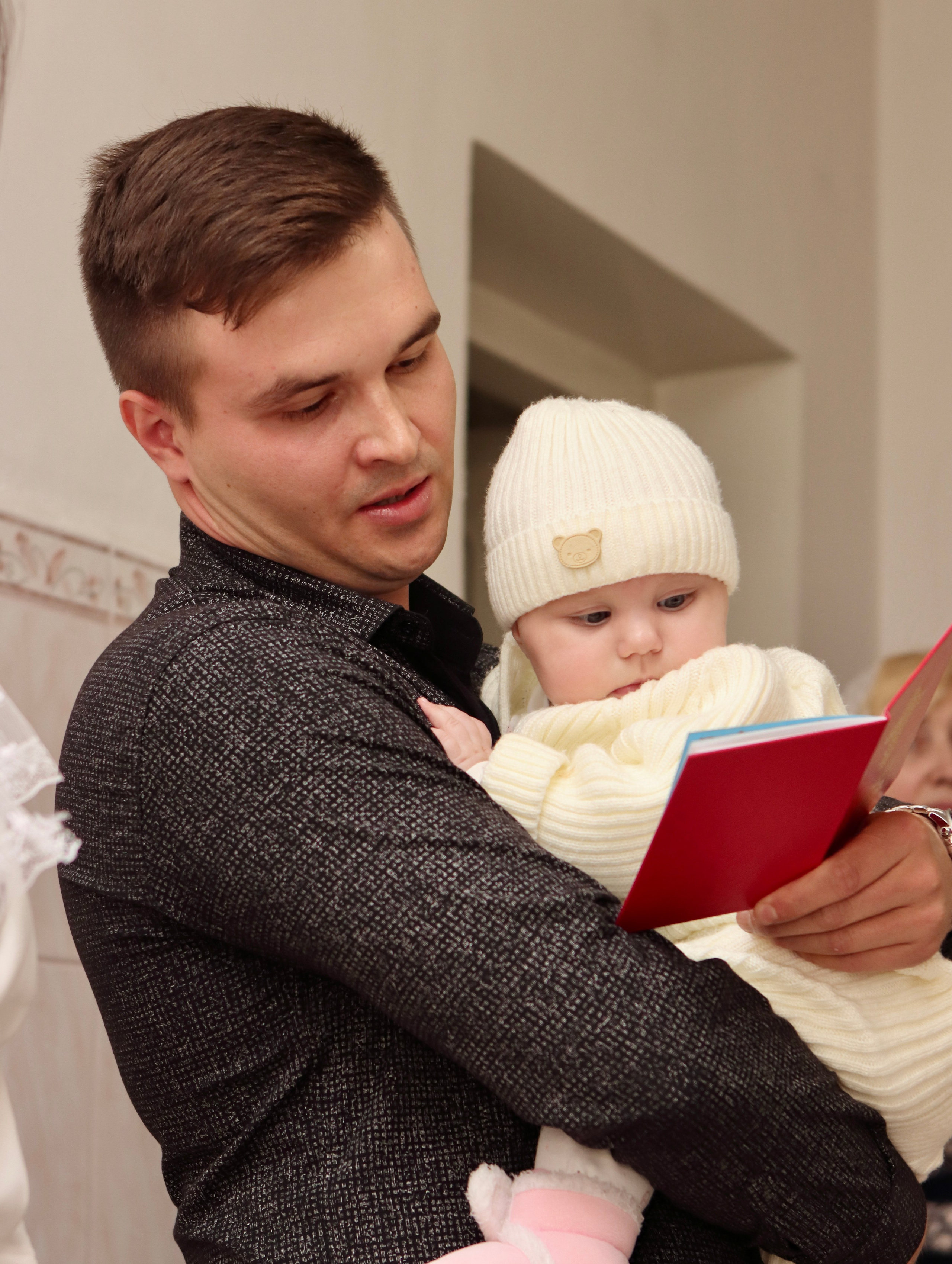 Анастасия и Вадим — крещение Виктории. Фотограф в Курске Смирнов Евгений