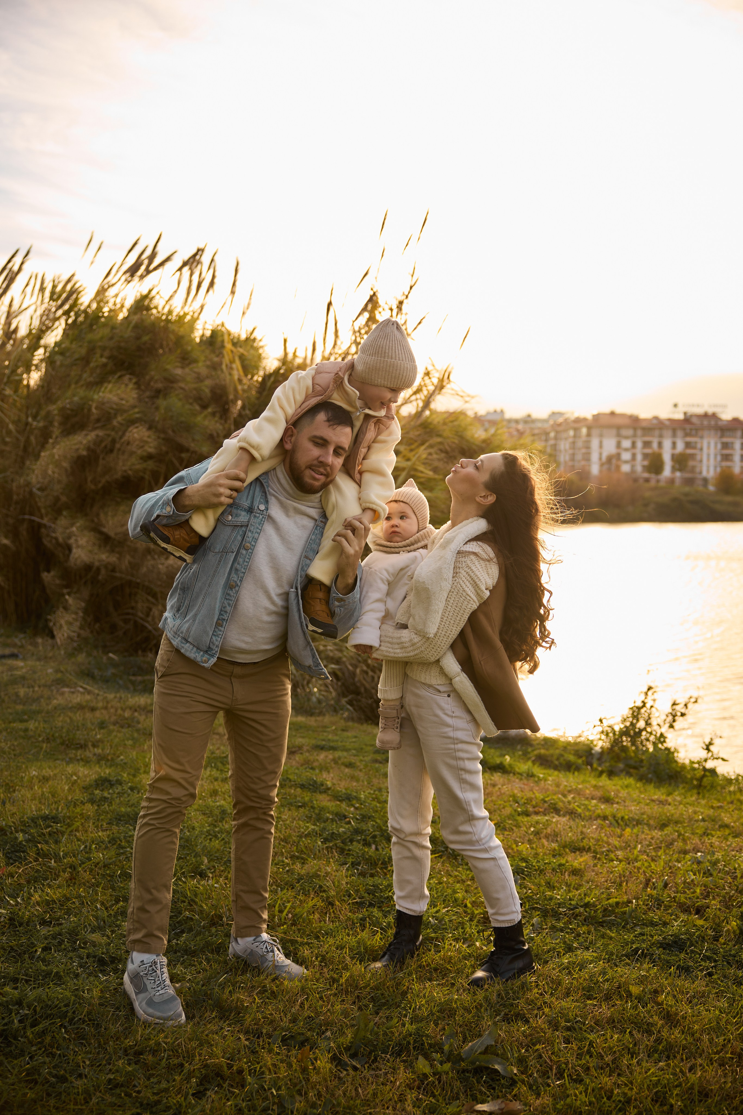 Саша, Катя, Сережа и Василиса октябрь 2024. Свадебный и семейный фотограф в Сочи и Краснодарском крае Анна Шмелёва