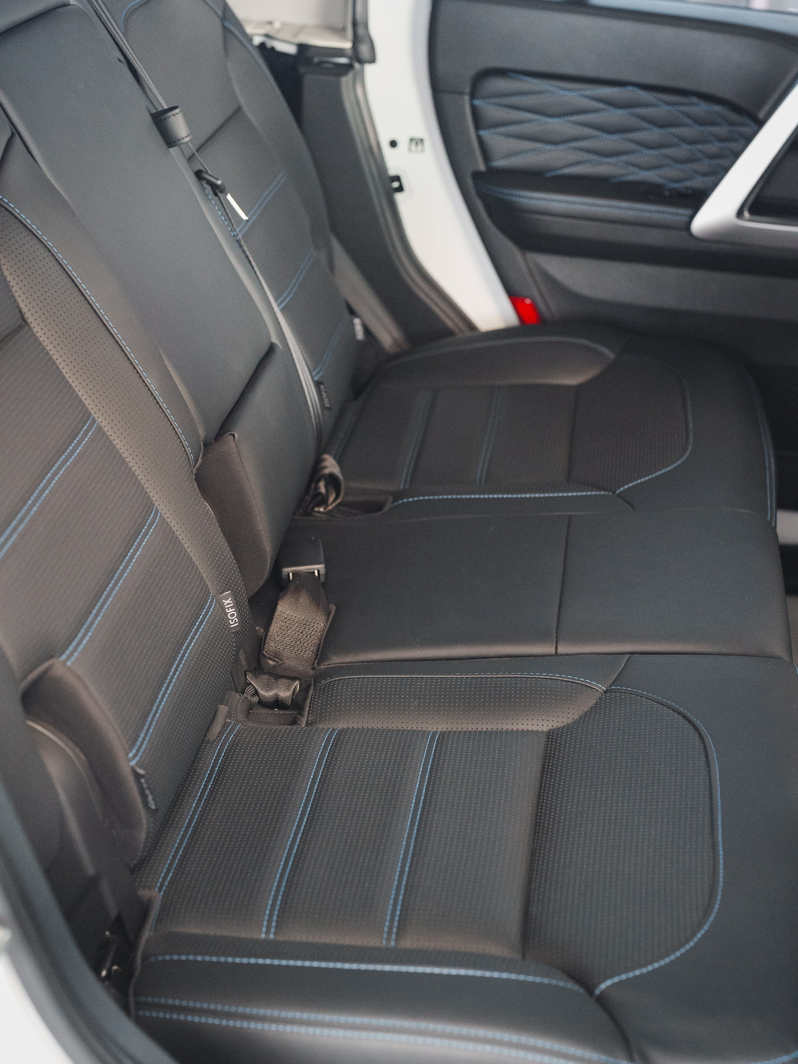 Автосалон «Боравто». Фотограф Олег Сотник