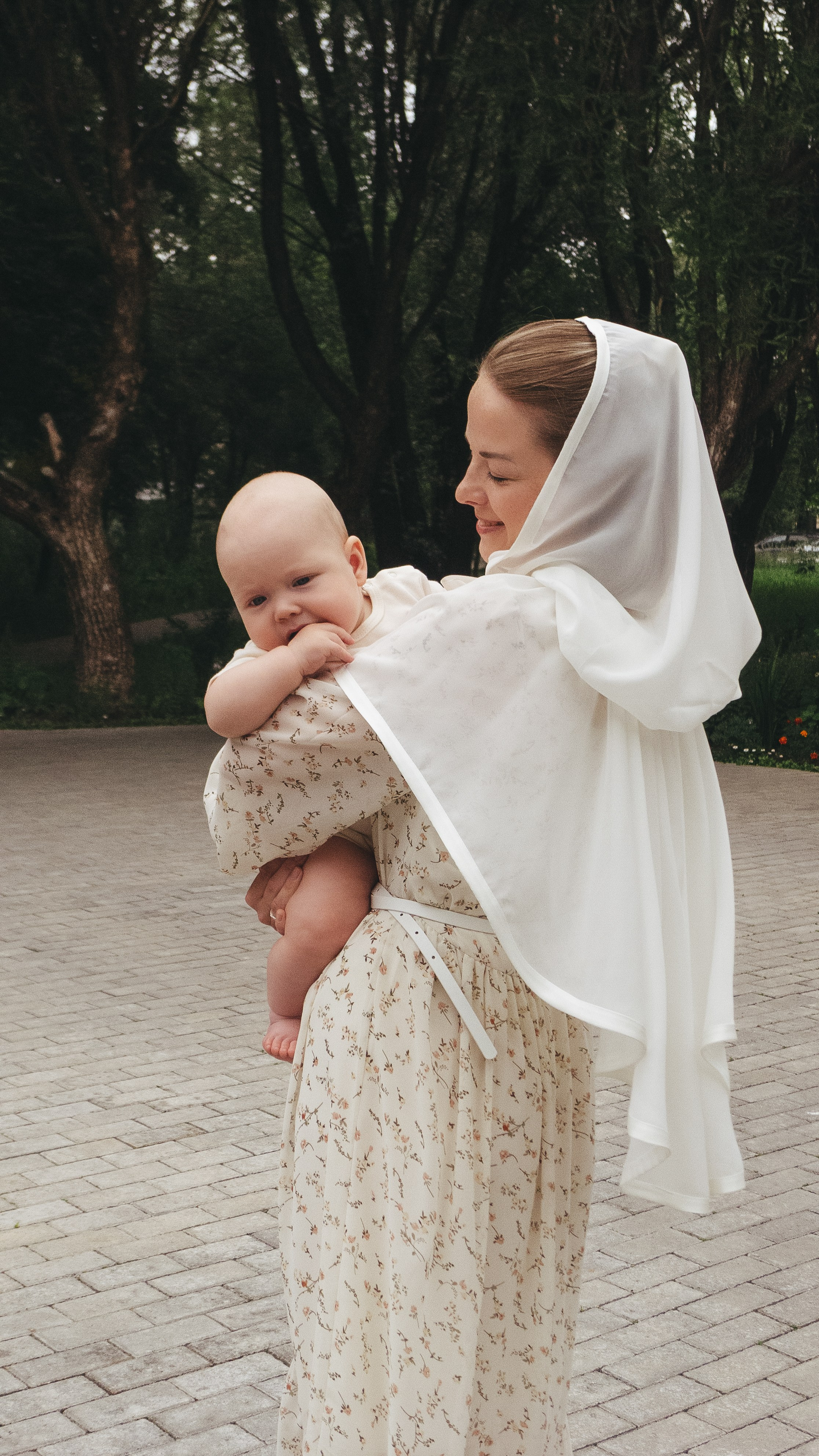 Daniil/sacrament. <3