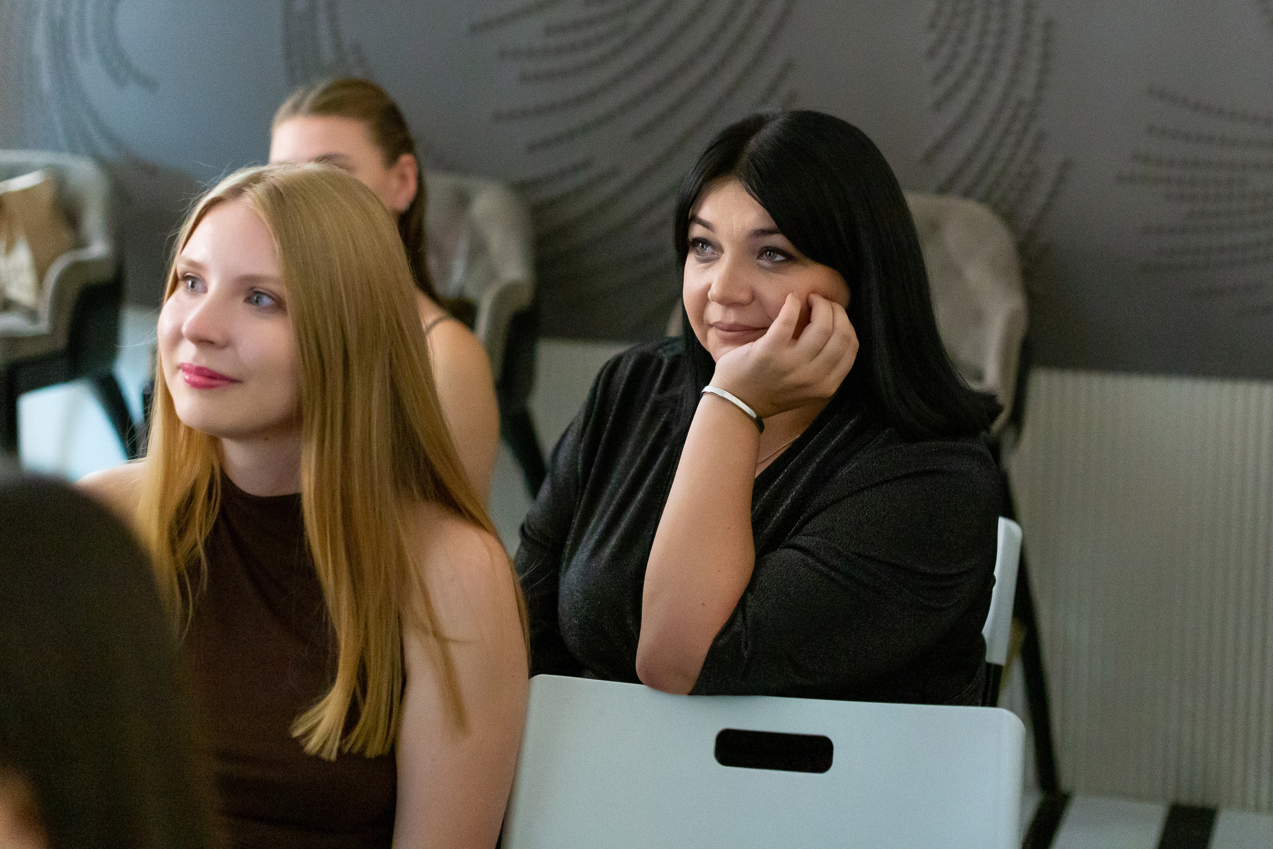 Выпускной курса психологов. Ирина Квасова | Фотограф в стиле VOGUE | Тюмень