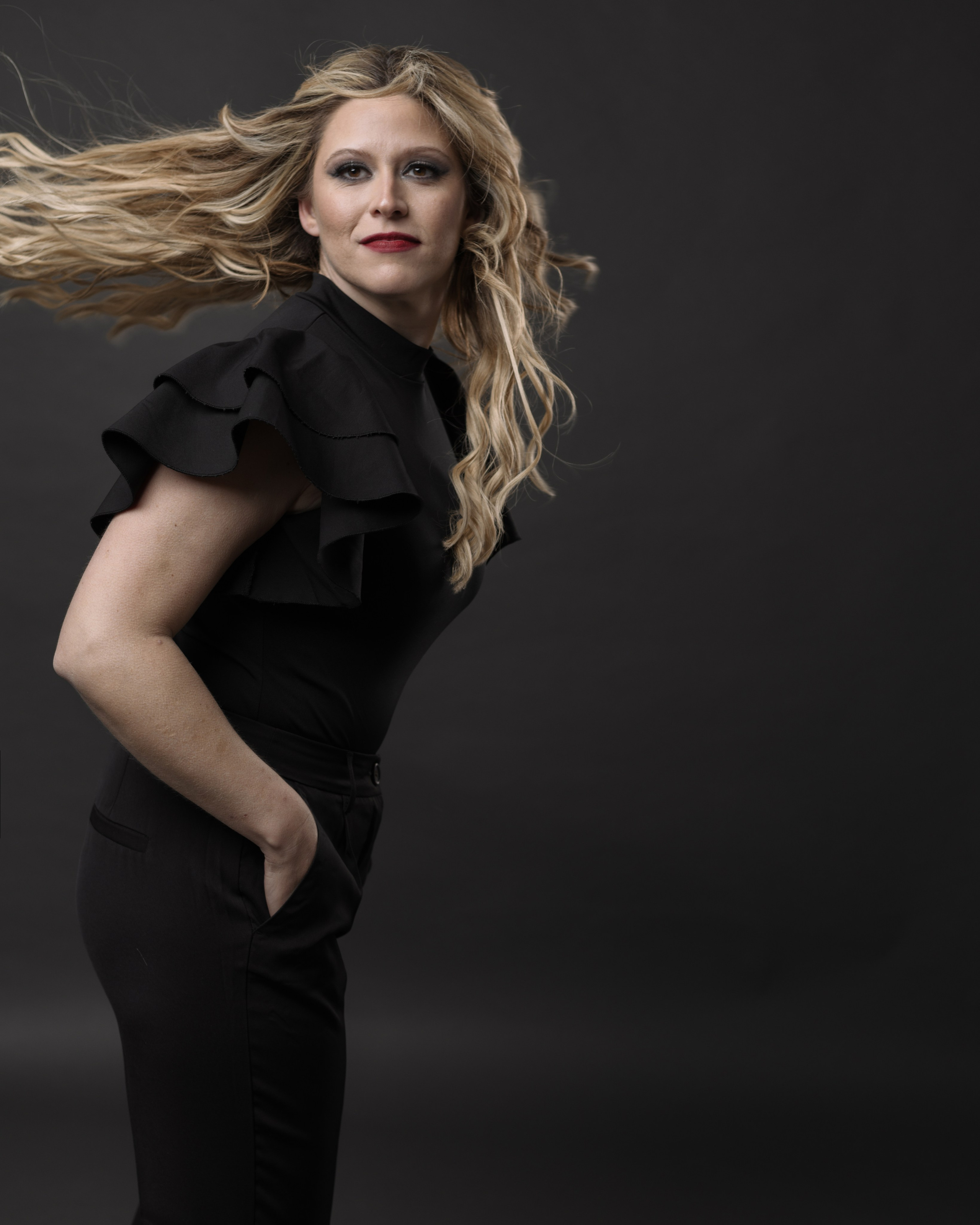 MAURA. Anastasiia Antoniuk portrait, family and couple photographer, Portugal