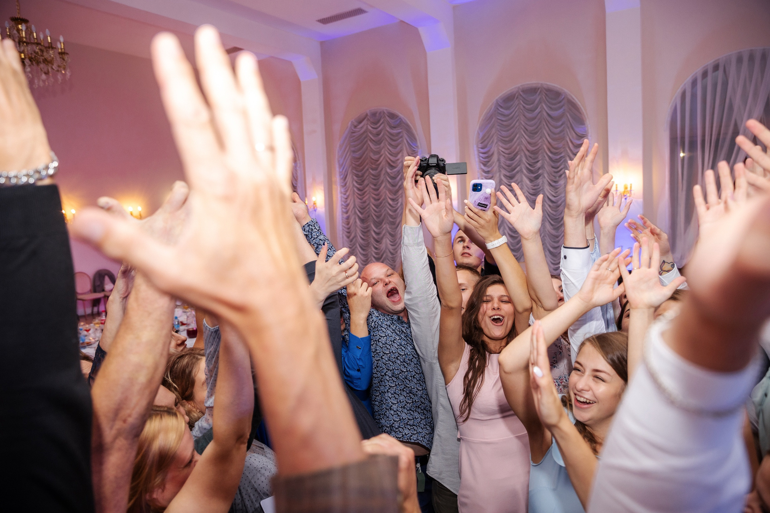 Свадебный день Артёма и Ксюши. Свадебный и семейный фотограф в Санкт-Петербурге Нечаев Михаил