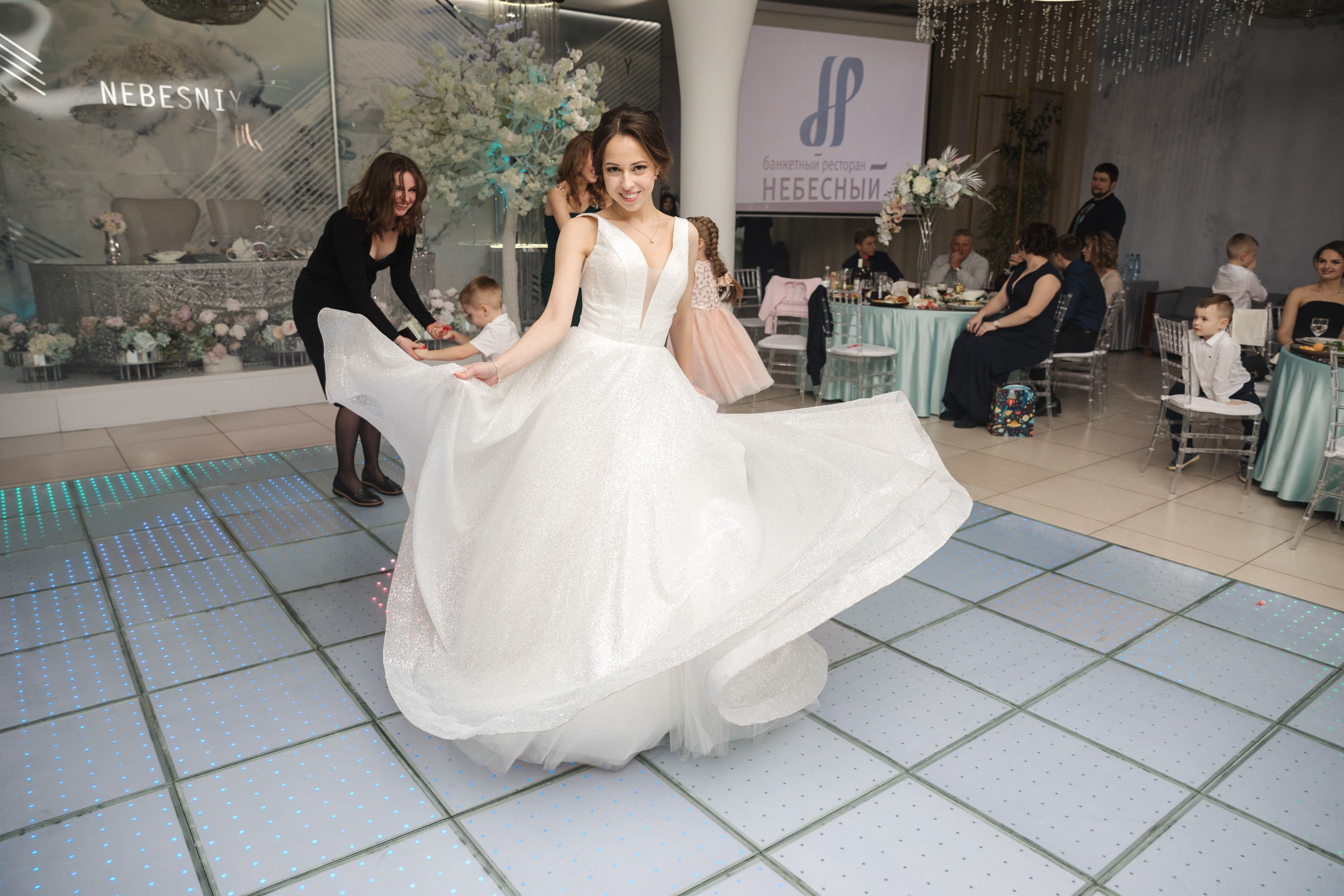 Свадебный день Марка и Лены. Свадебный и семейный фотограф в Санкт-Петербурге Нечаев Михаил