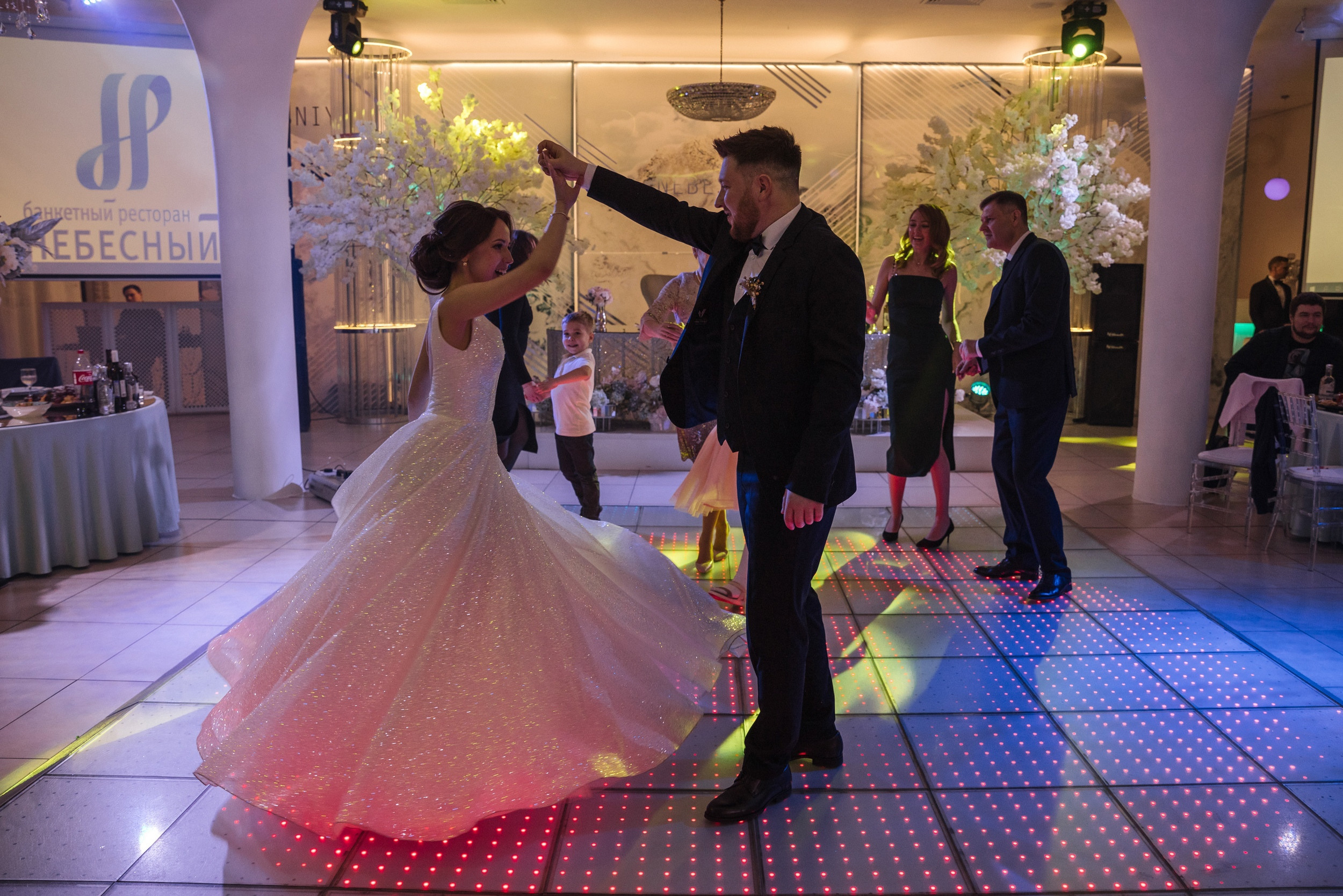 Свадебный день Марка и Лены. Свадебный и семейный фотограф в Санкт-Петербурге Нечаев Михаил