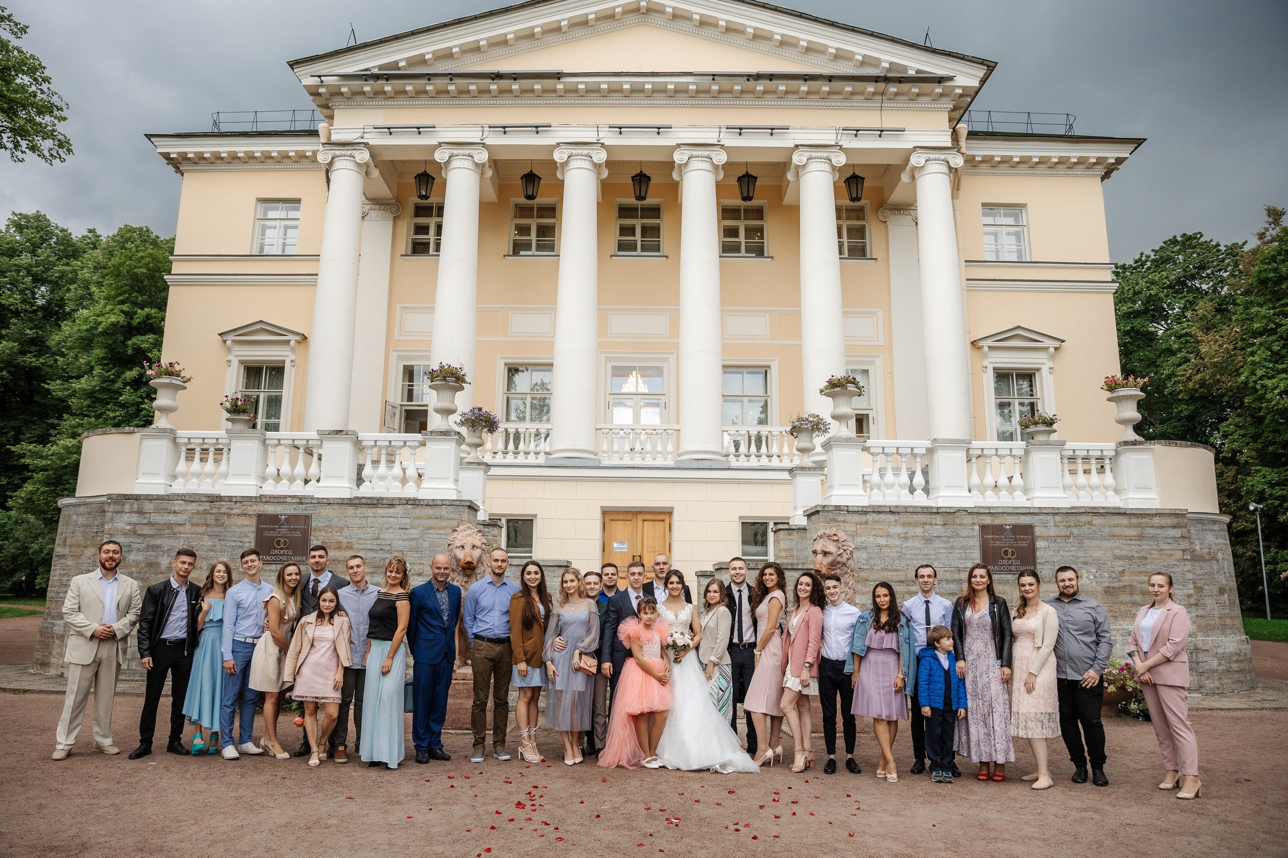 Свадебный день Артёма и Ксюши. Свадебный и семейный фотограф в Санкт-Петербурге Нечаев Михаил