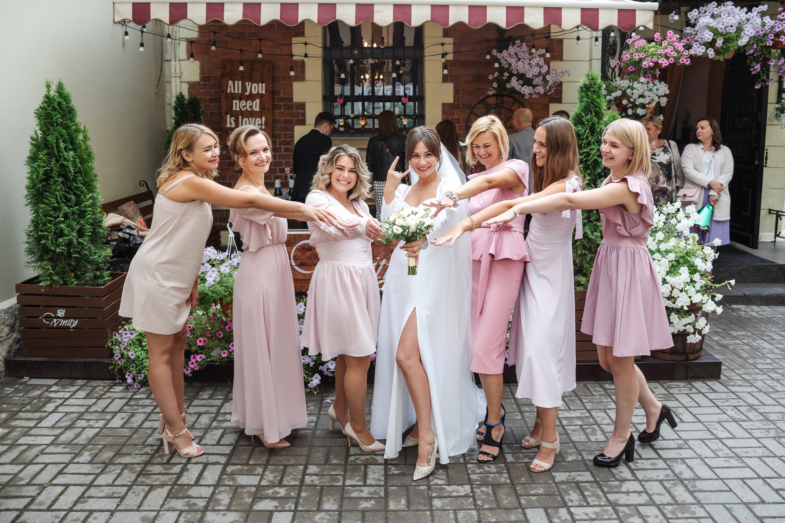 Свадебный день Саши и Тани. Свадебный и семейный фотограф в Санкт-Петербурге Нечаев Михаил