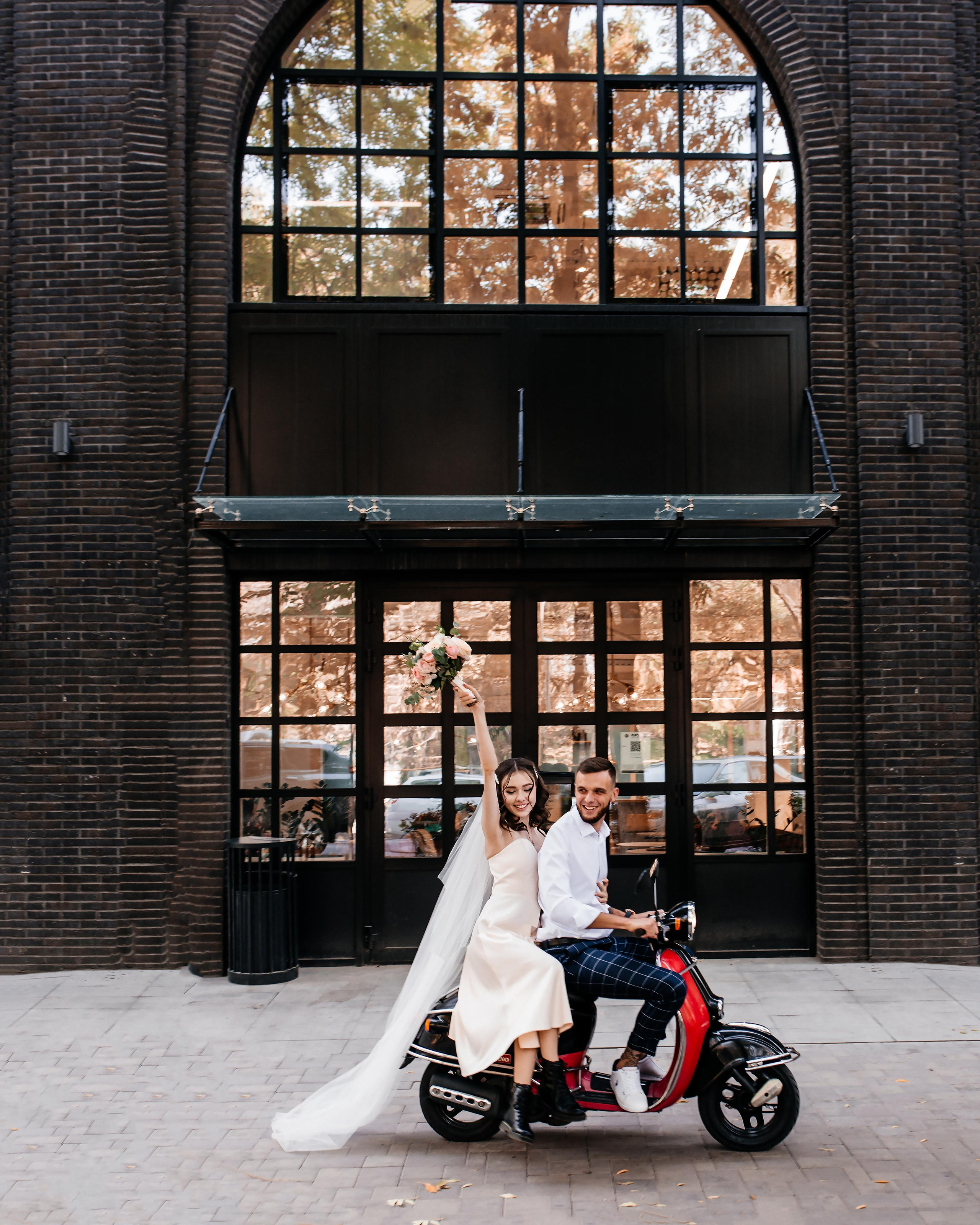 Любовь, как в кино…. Свадебный и семейный фотограф в Алматы Laura Dosmann