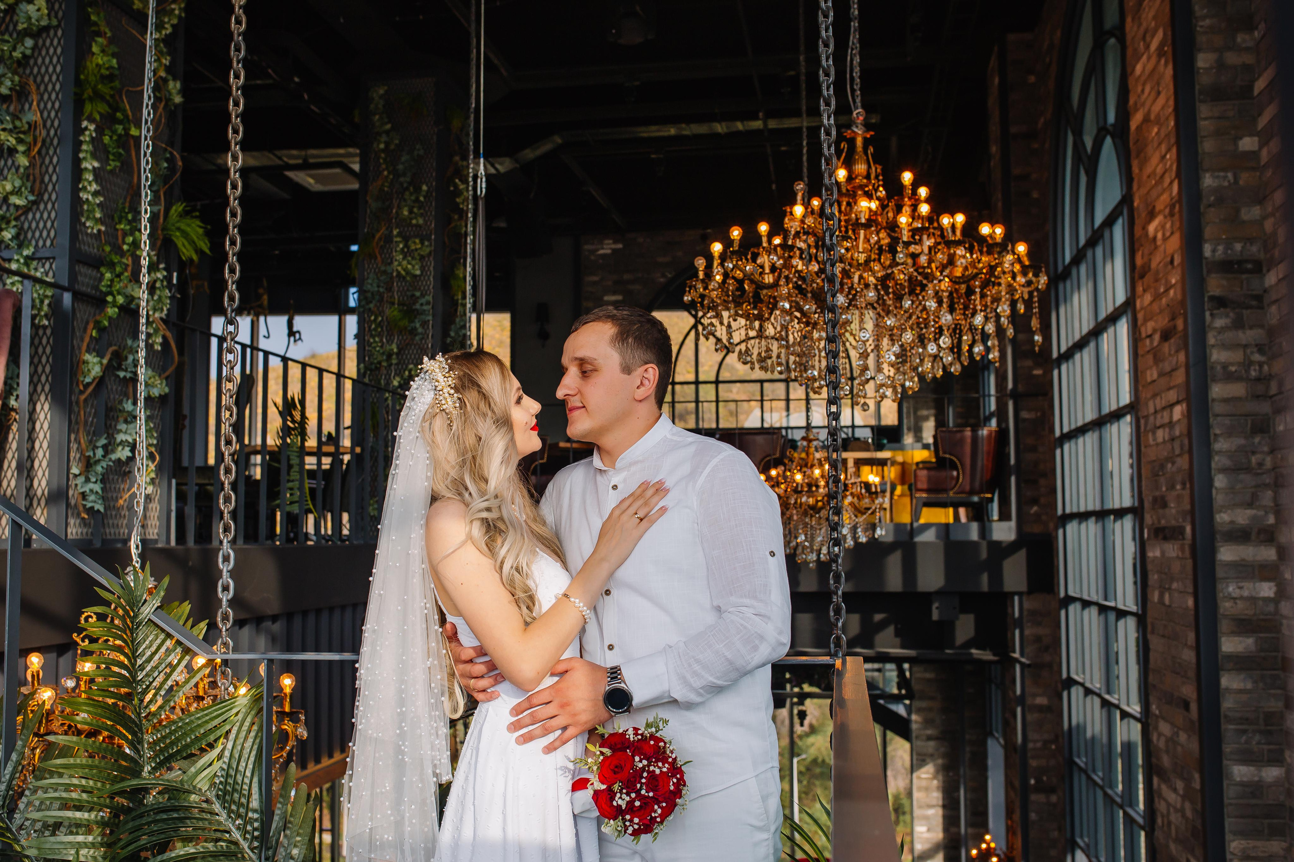 Wedding. Свадебный и семейный фотограф в Алматы Laura Dosmann