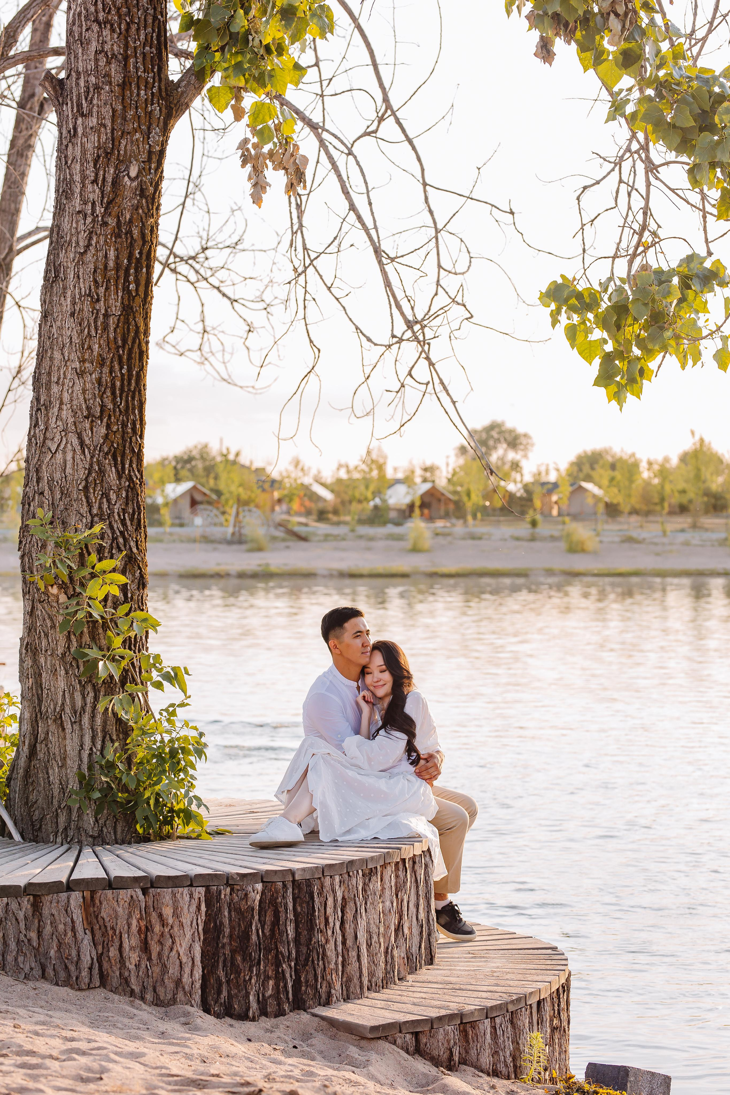 Love Story. Свадебный и семейный фотограф в Алматы Laura Dosmann