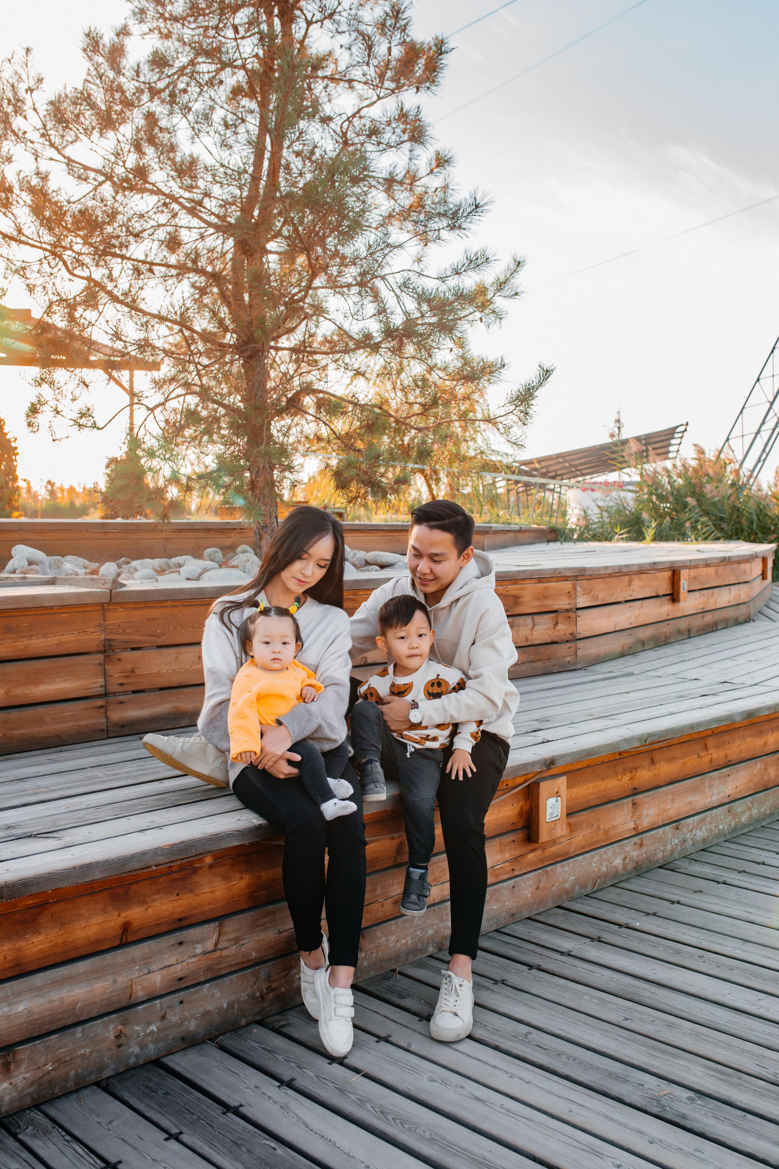 Семейные истории. Свадебный и семейный фотограф в Алматы Laura Dosmann