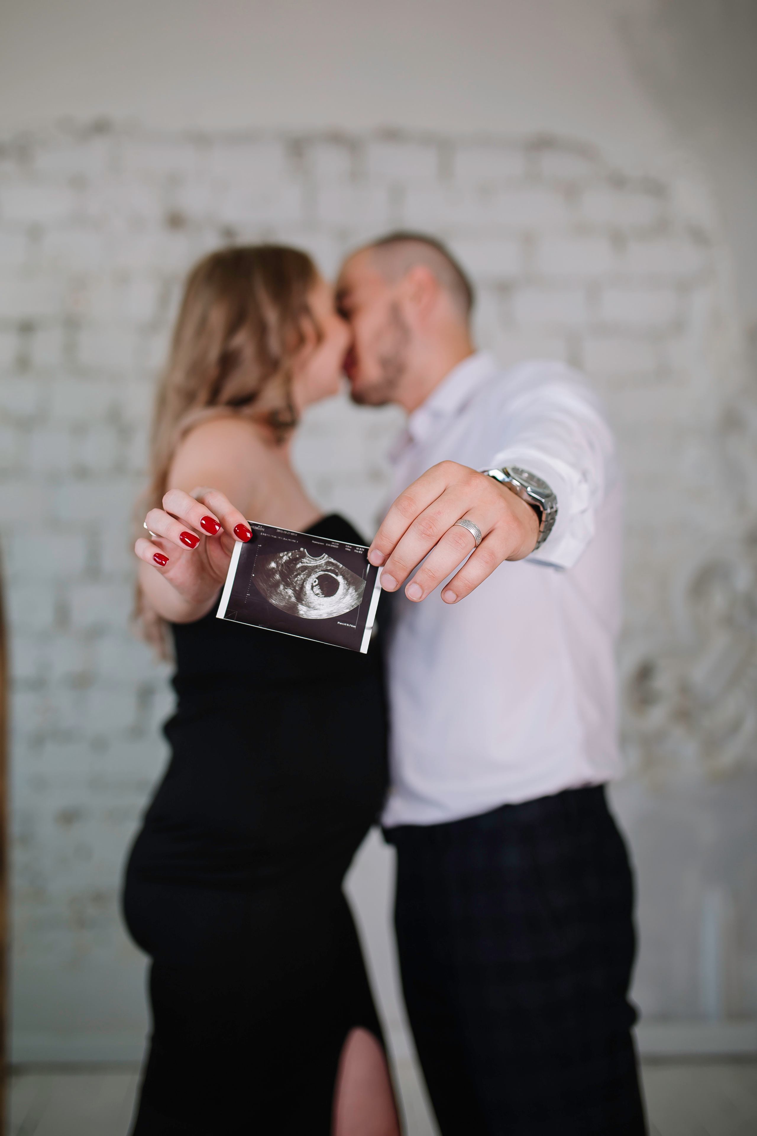 В ожидании Чуда. Свадебный и семейный фотограф в Алматы Laura Dosmann