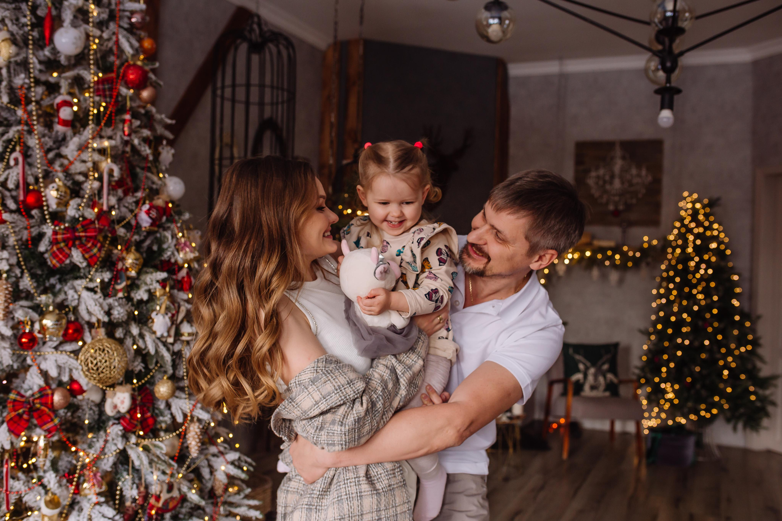 Новогодние фотосессии. Свадебный и семейный фотограф в Алматы Laura Dosmann