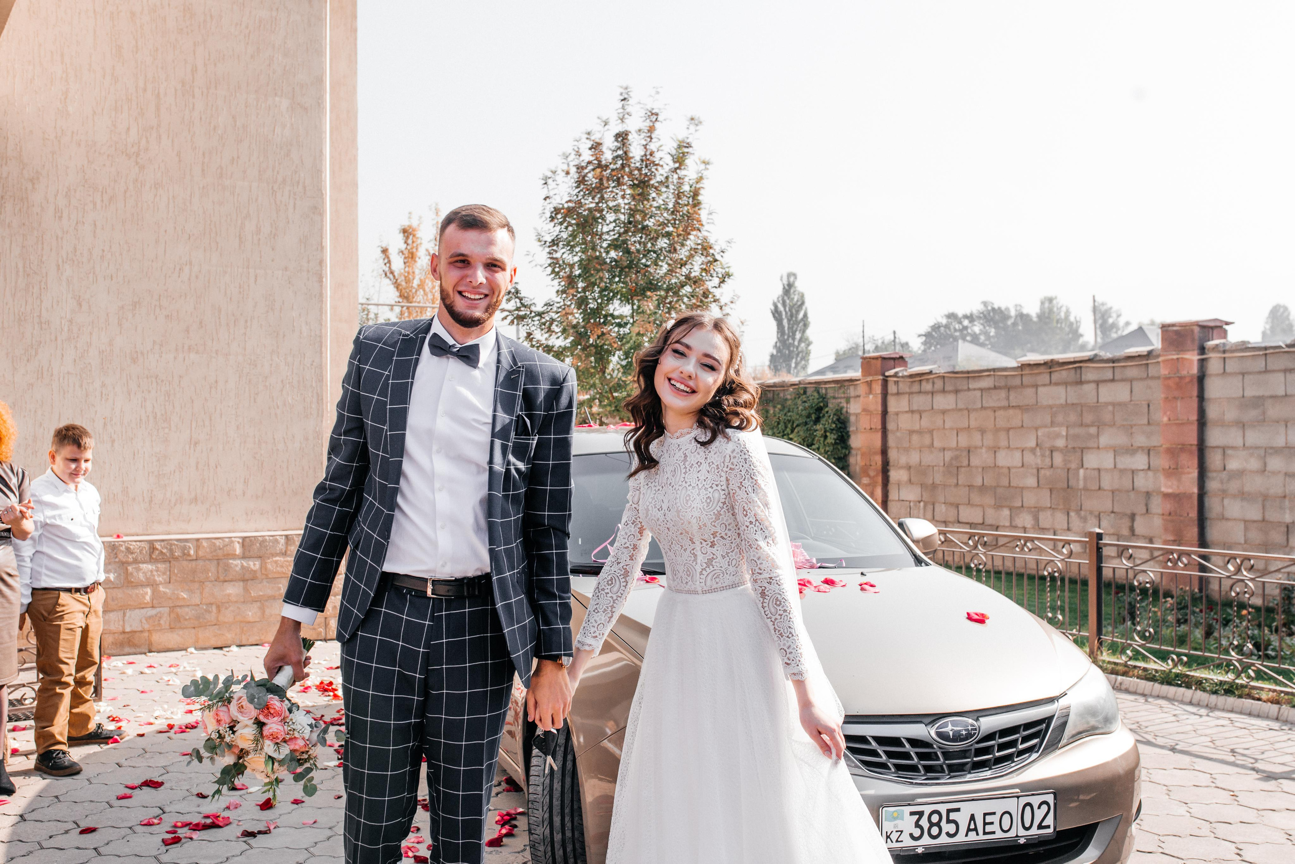 Репортаж. Свадебный и семейный фотограф в Алматы Laura Dosmann