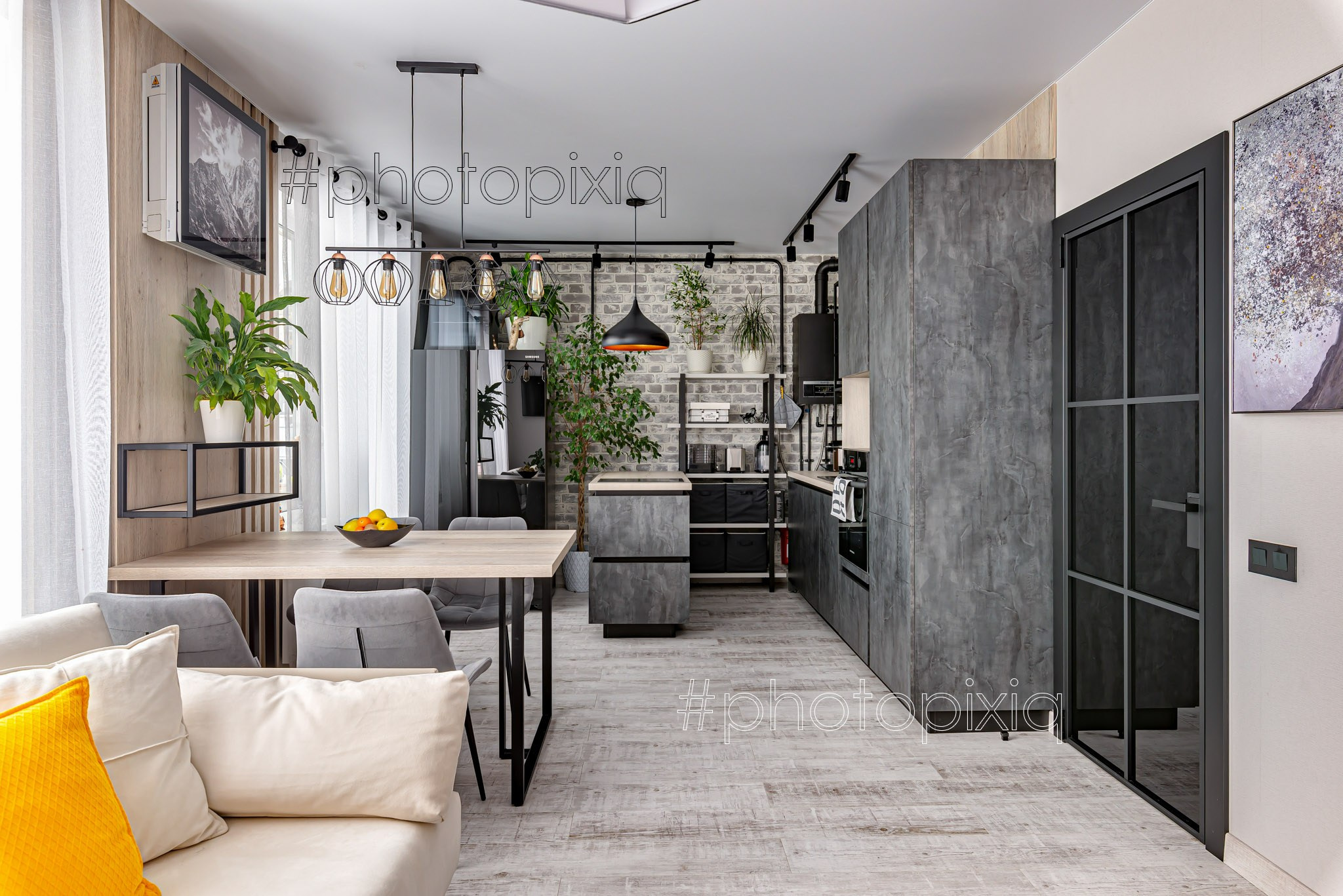 Интерьерный фотограф Кузнецов Сергей — квартира евротрешка фото для продажи в посёлке САМПО