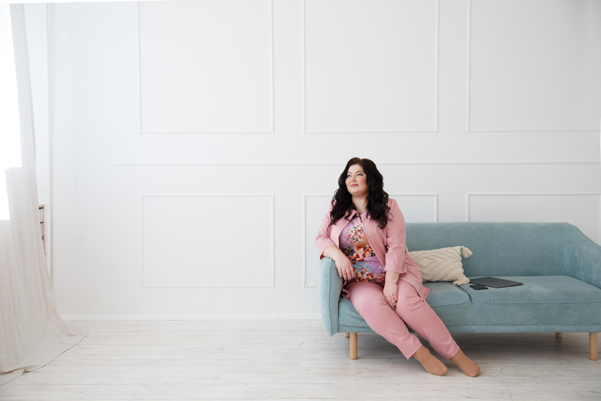 Светлана. Наставник, психолог, для тех кто хочет кратно вырасти в доходе. Женский и контент фотограф Люба Пунанцева. Северодвинск. Архангельск