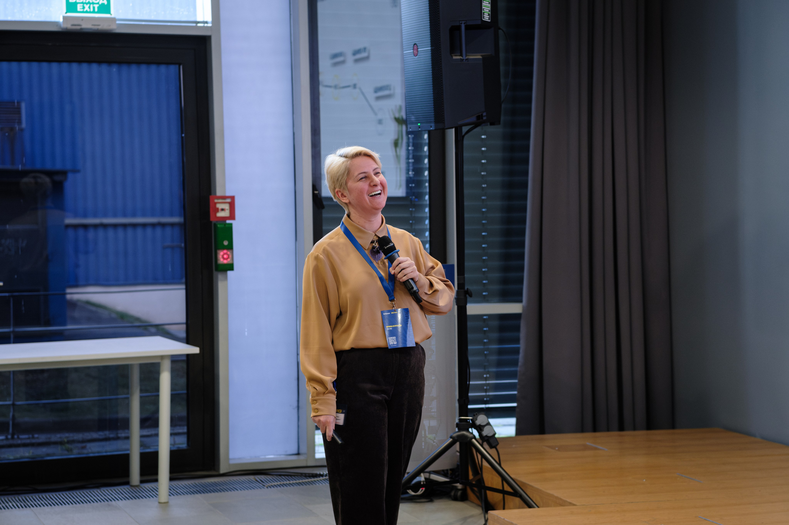 METRO. Репортажный и портретный фотограф в Москве Илья Спиридонов