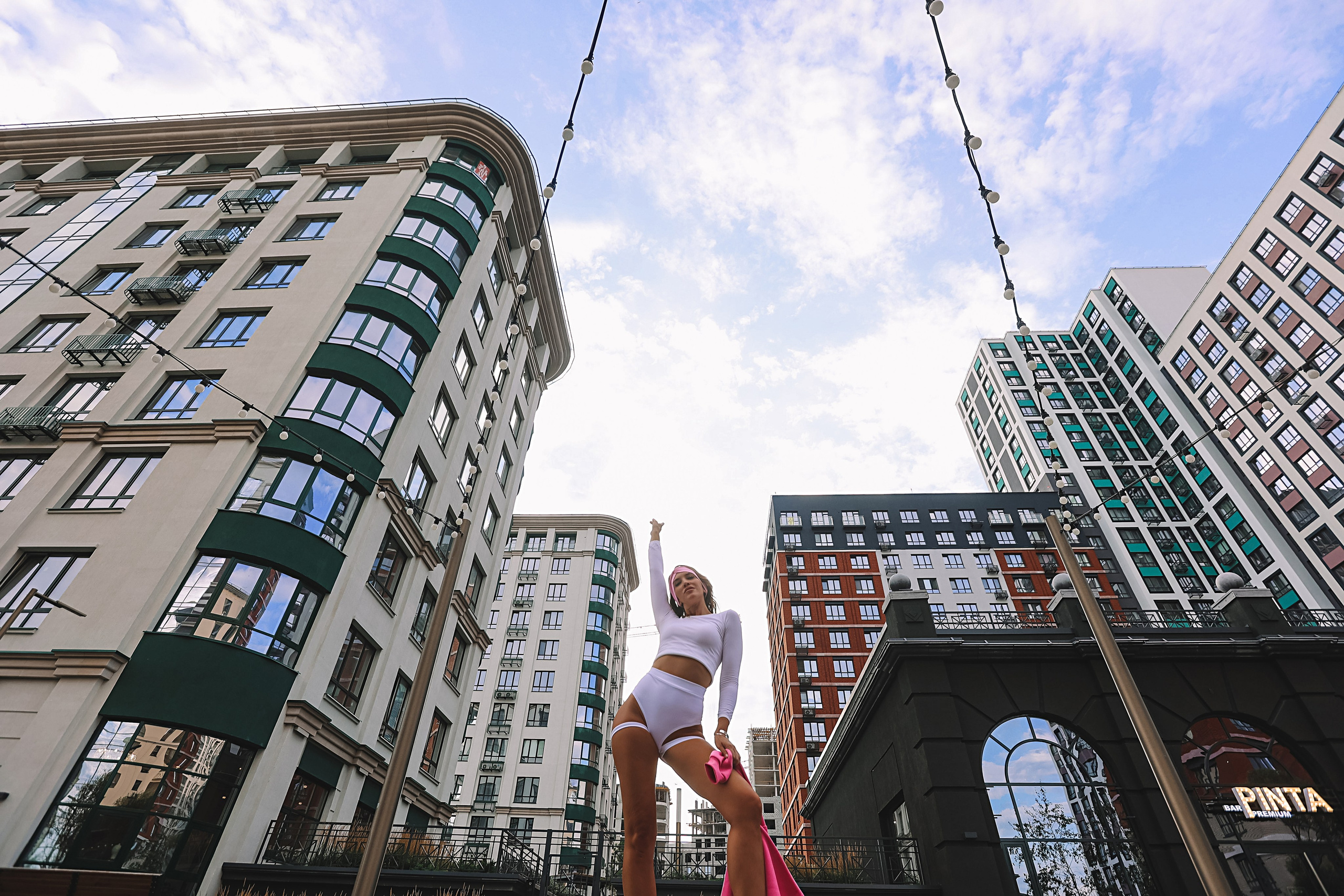 Ролики Айвазовский. Семейный фотограф Тюмень, фотограф на роды Салмина Мария