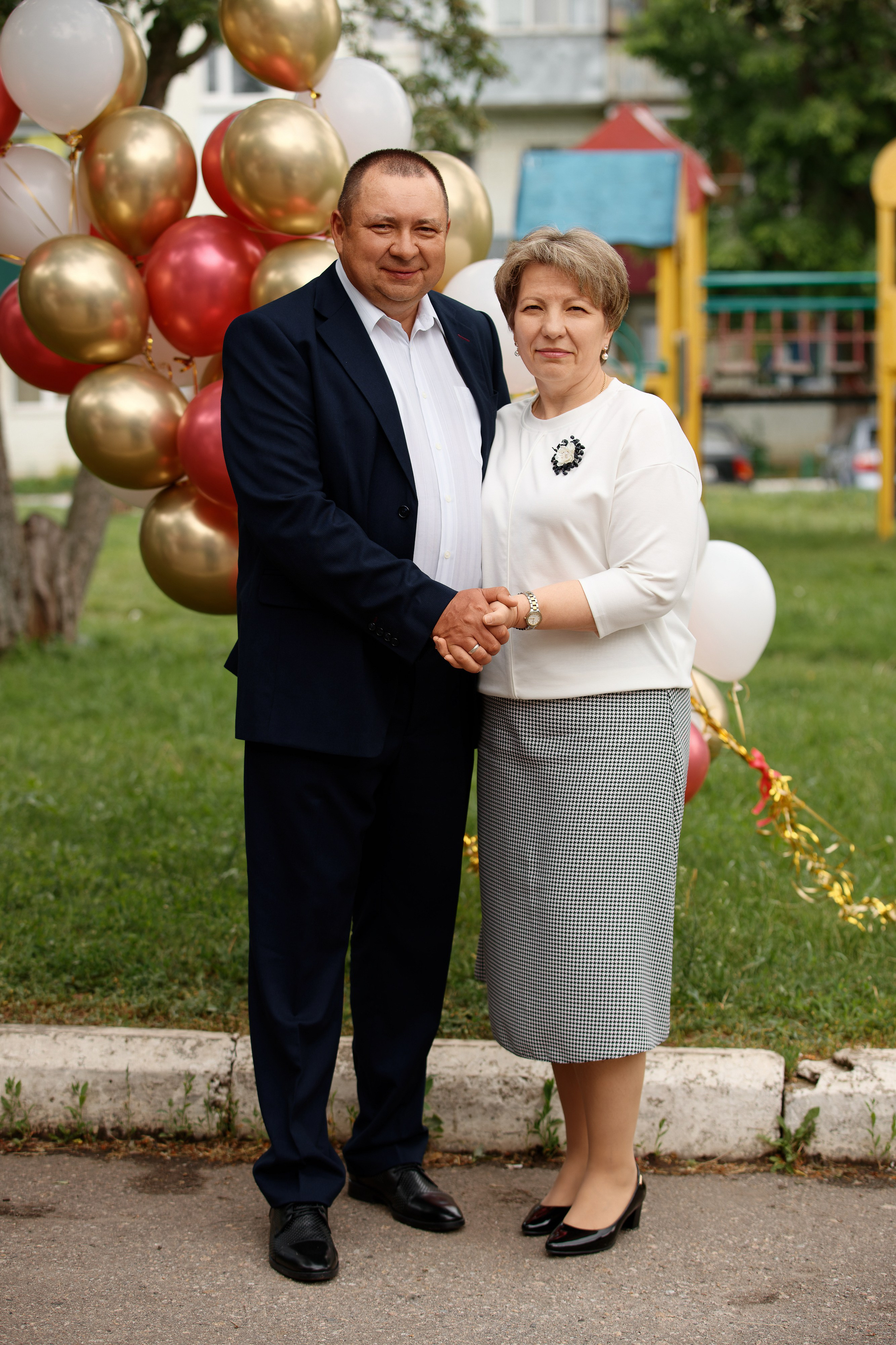 Вручение аттестатов Школа № 57. Семейный фотограф — Макс Белогрудов