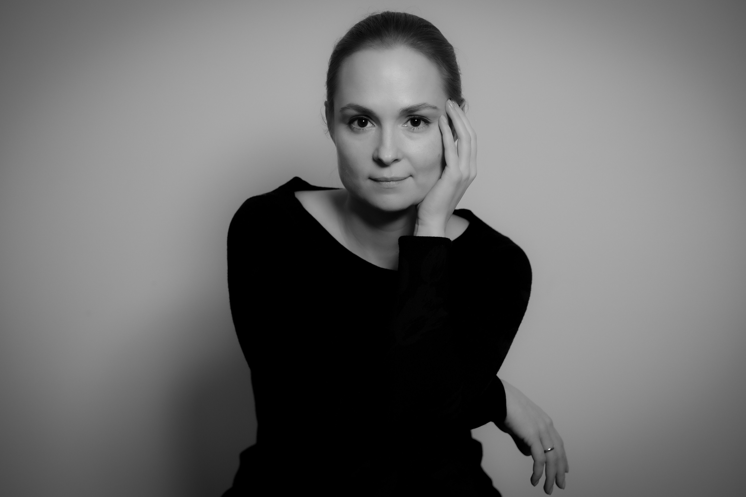 Анна. Фотограф в Москве и Праге: индивидуальные портреты, парные фотосессии