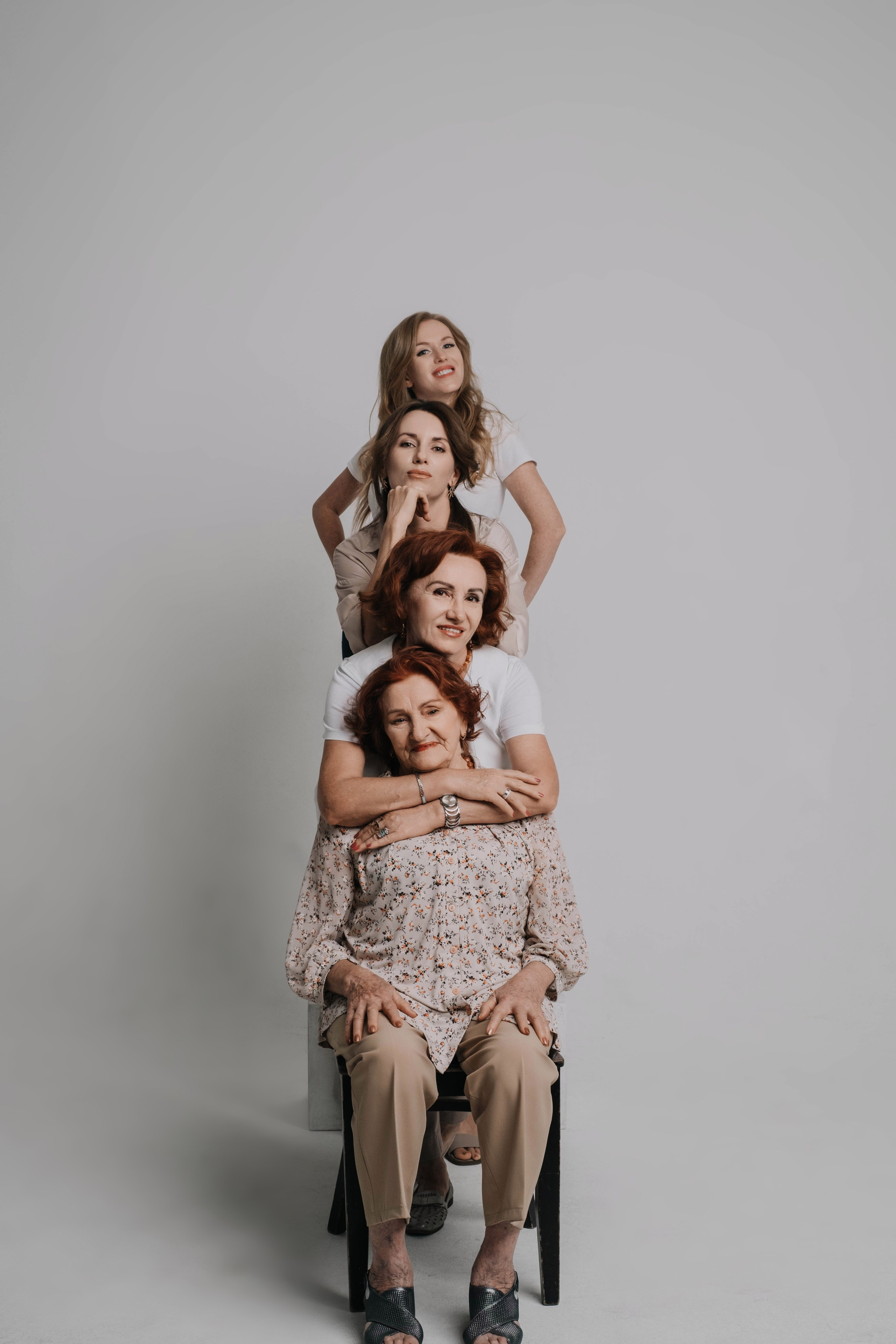 4 поколения женщин. Елена Фирсова | Фотограф Астрахань