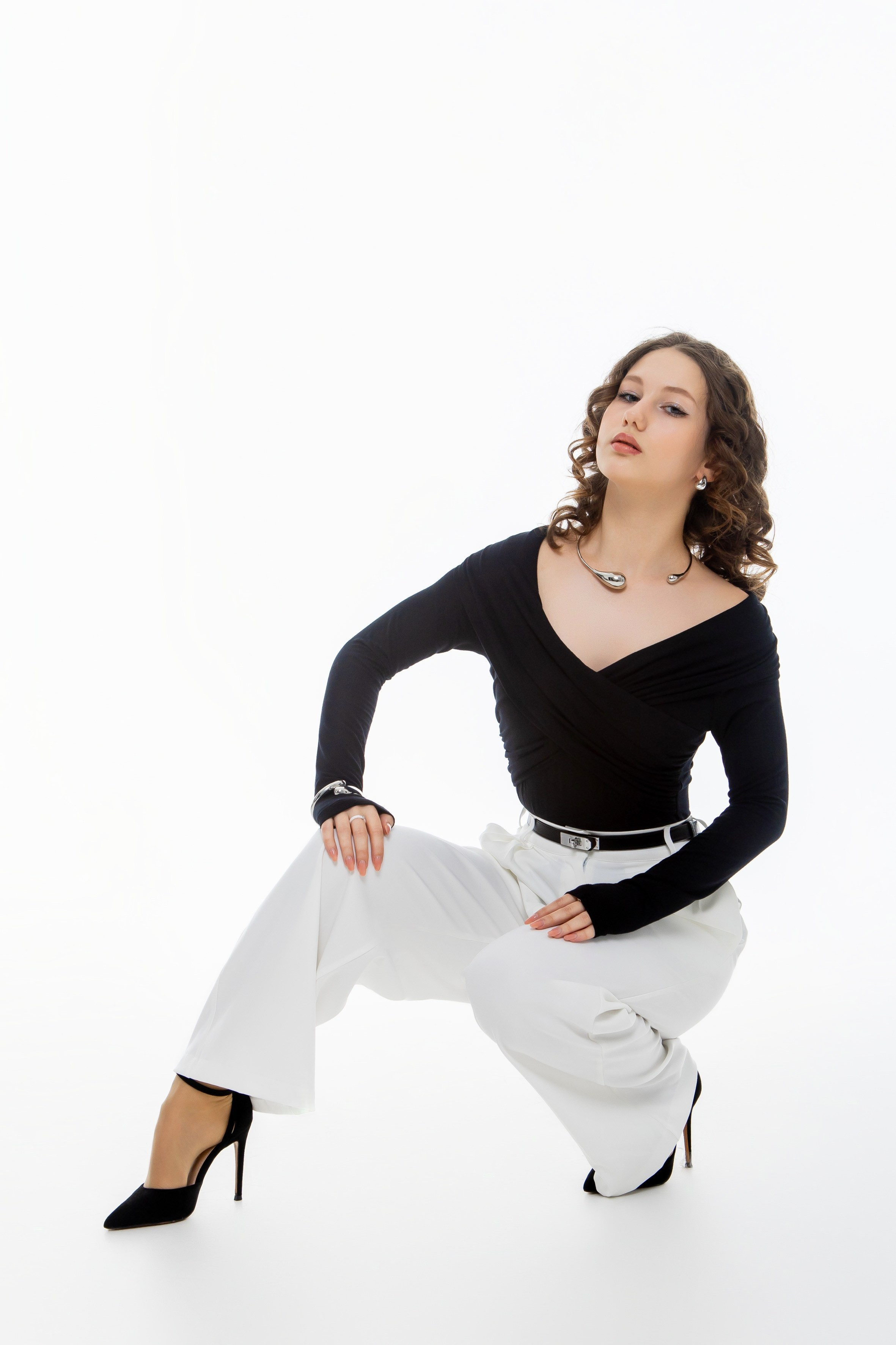 Студия Гимназия 12 11 А 2024 г. Свадебный и портретный Фотограф в Липецке Дмитрий Котюков