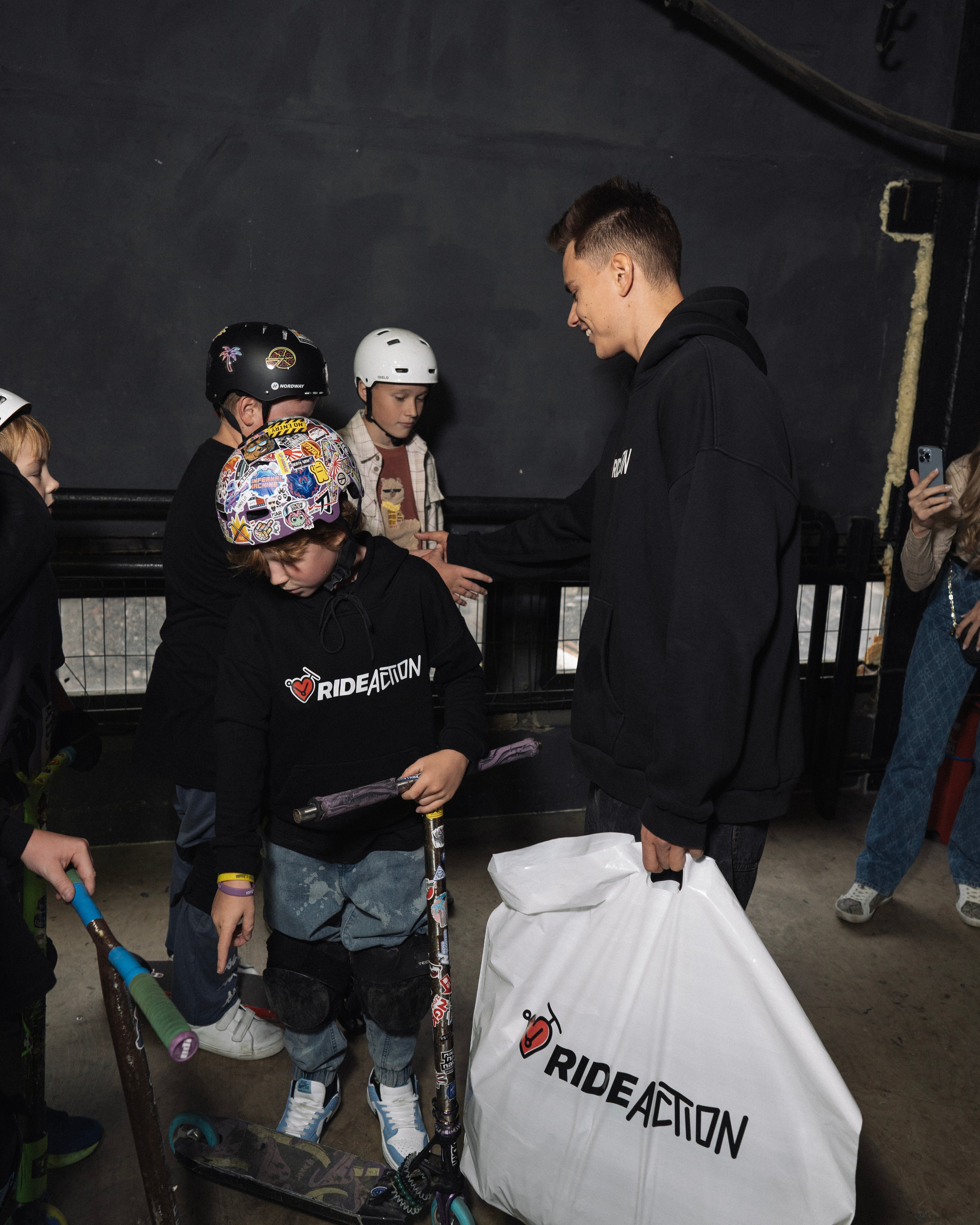 День рождение в скейтпарке. Axenov_eugene