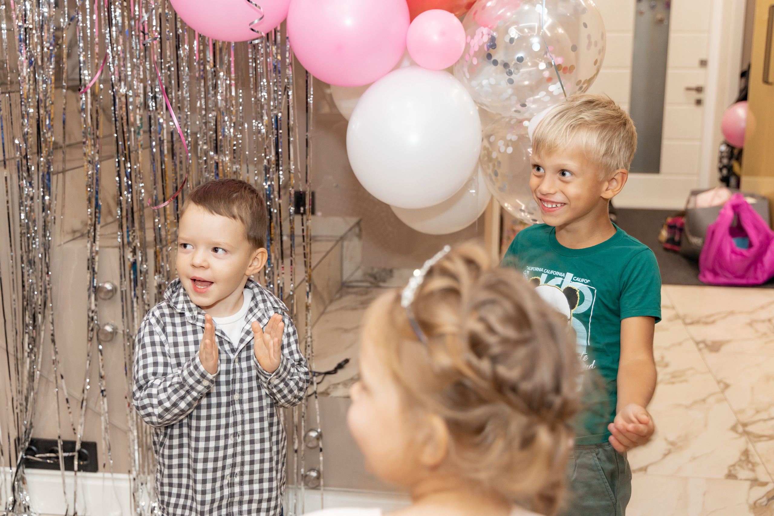 День Рождения в Доме. Свадебный фотограф в городе Подольск МО и Москва Крылова Ирина