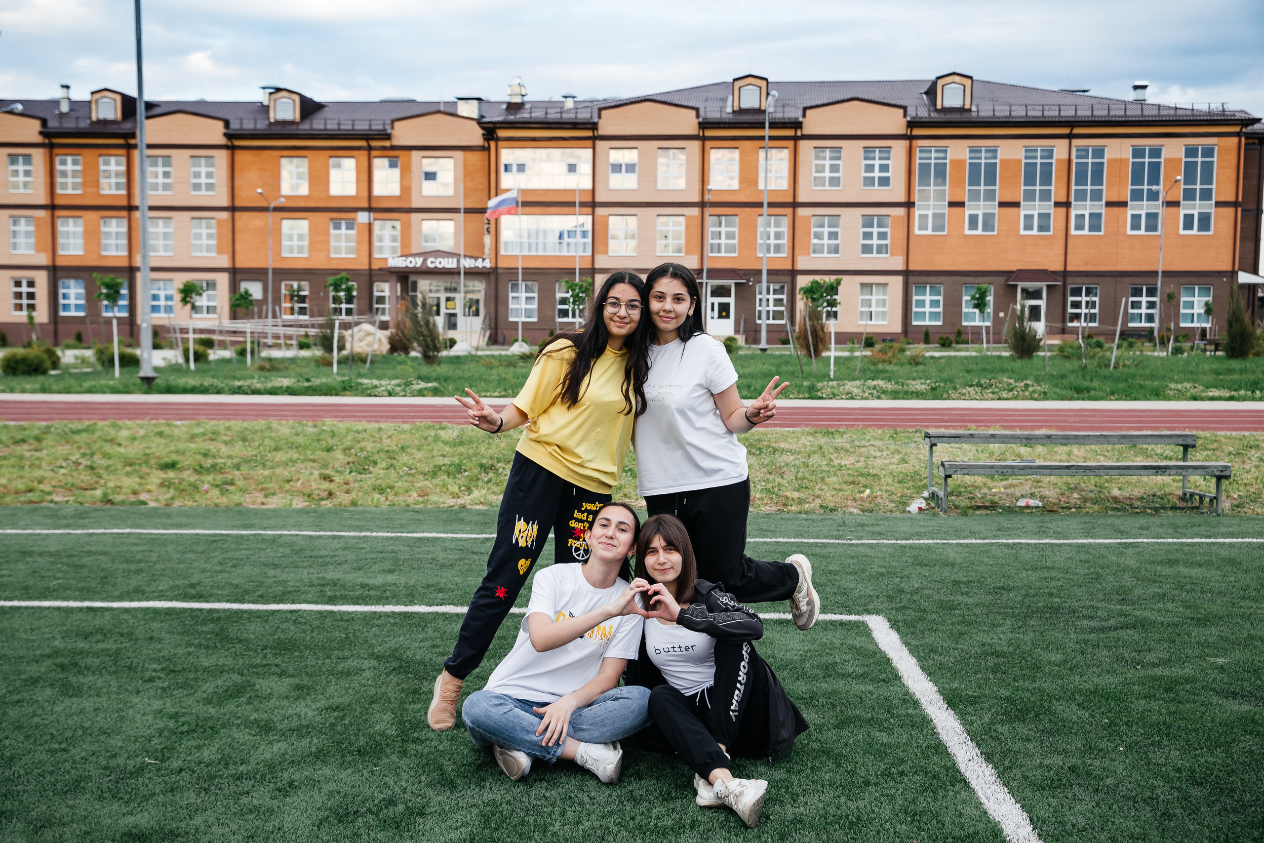 Фотосессия в старших классах Крымск. Фотограф Любава Колесник. Выпускные альбомы в Крымском районе