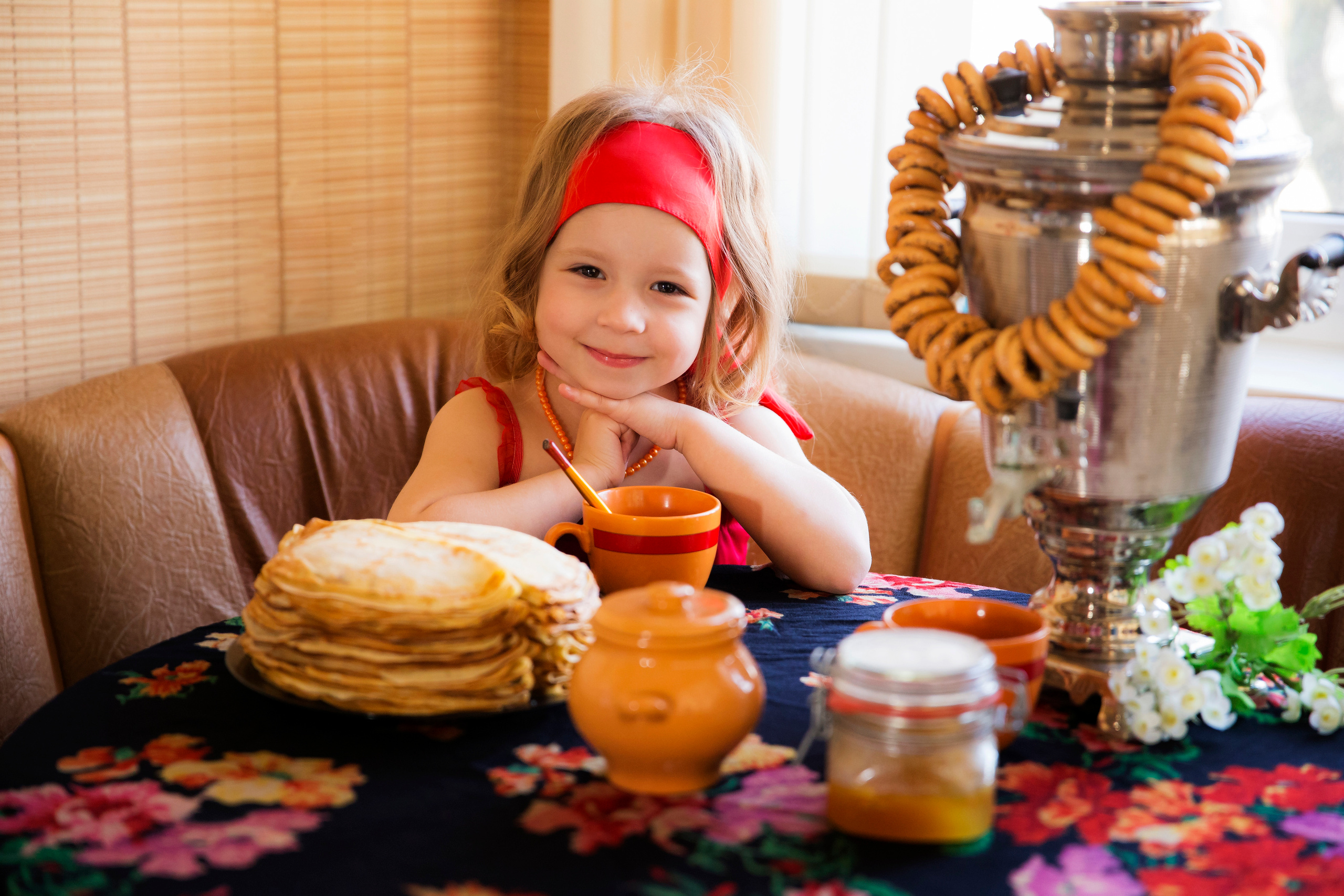 Творческие. Фотограф Любава Колесник. Выпускные альбомы в Крымском районе