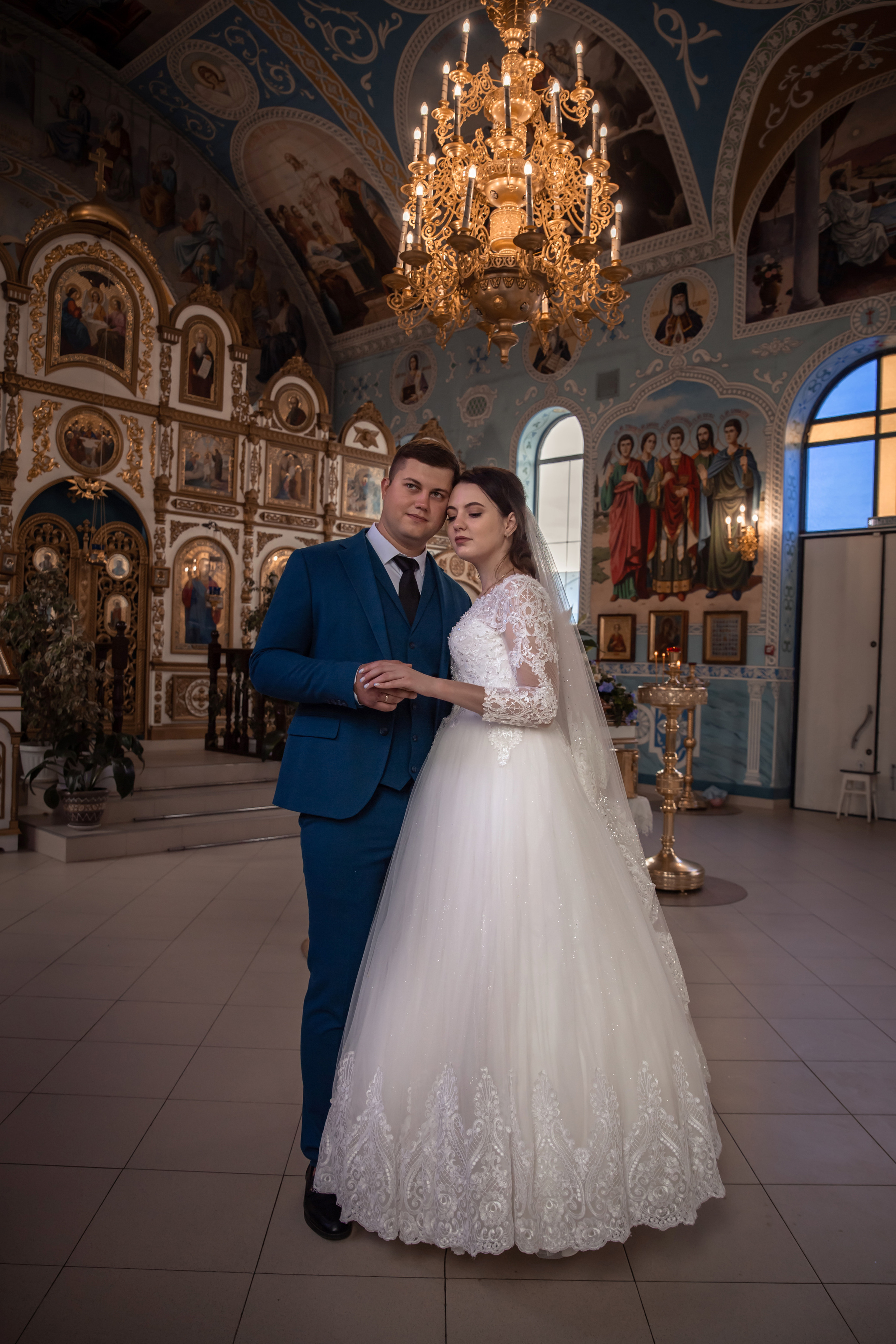 Венчание. Фотограф Любава Колесник. Выпускные альбомы в Крымском районе