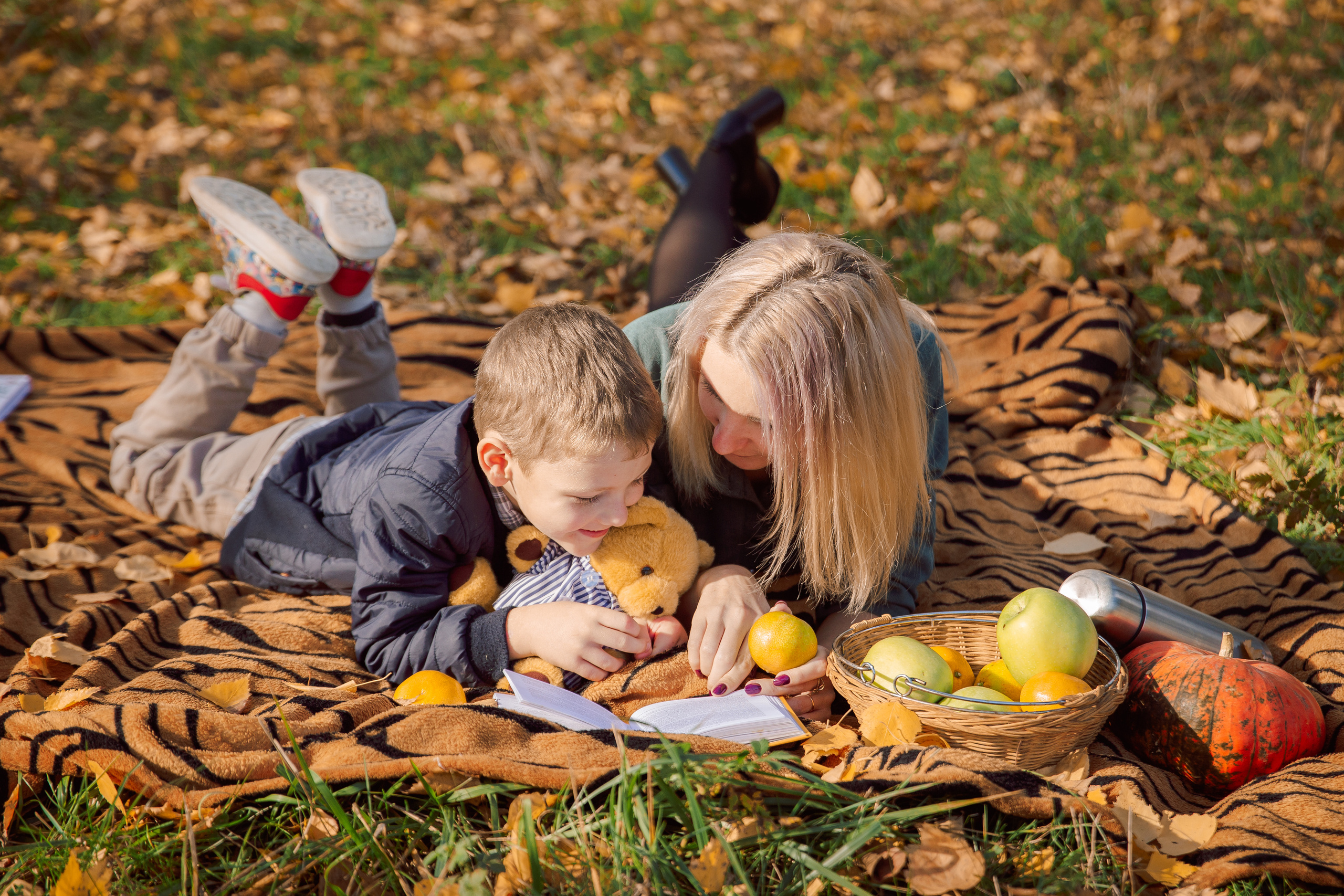 Осенняя прогулка. Фотограф Любава Колесник. Выпускные альбомы в Крымском районе
