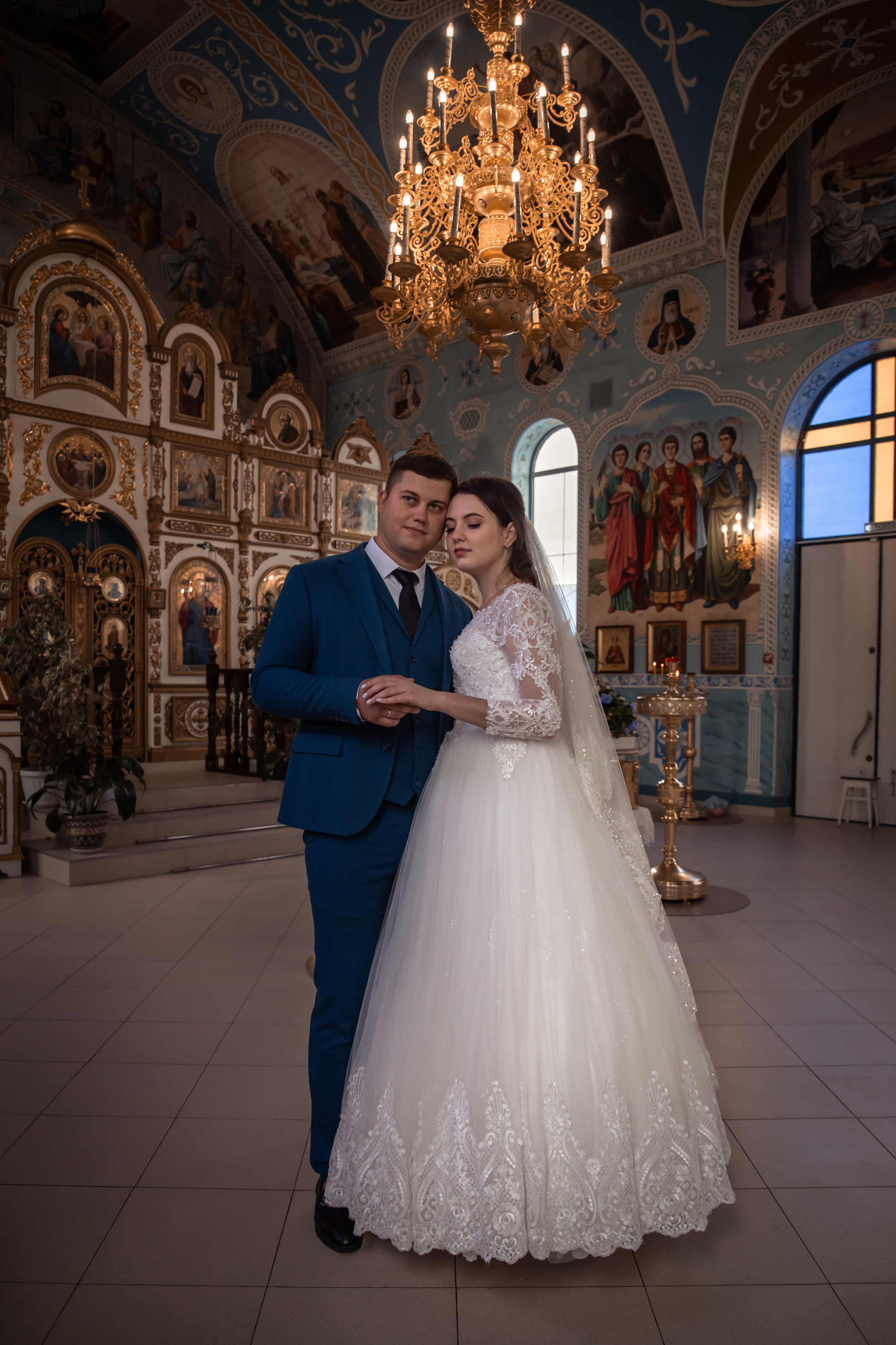 Венчание. Фотограф Любава Колесник. Выпускные альбомы в Крымском районе