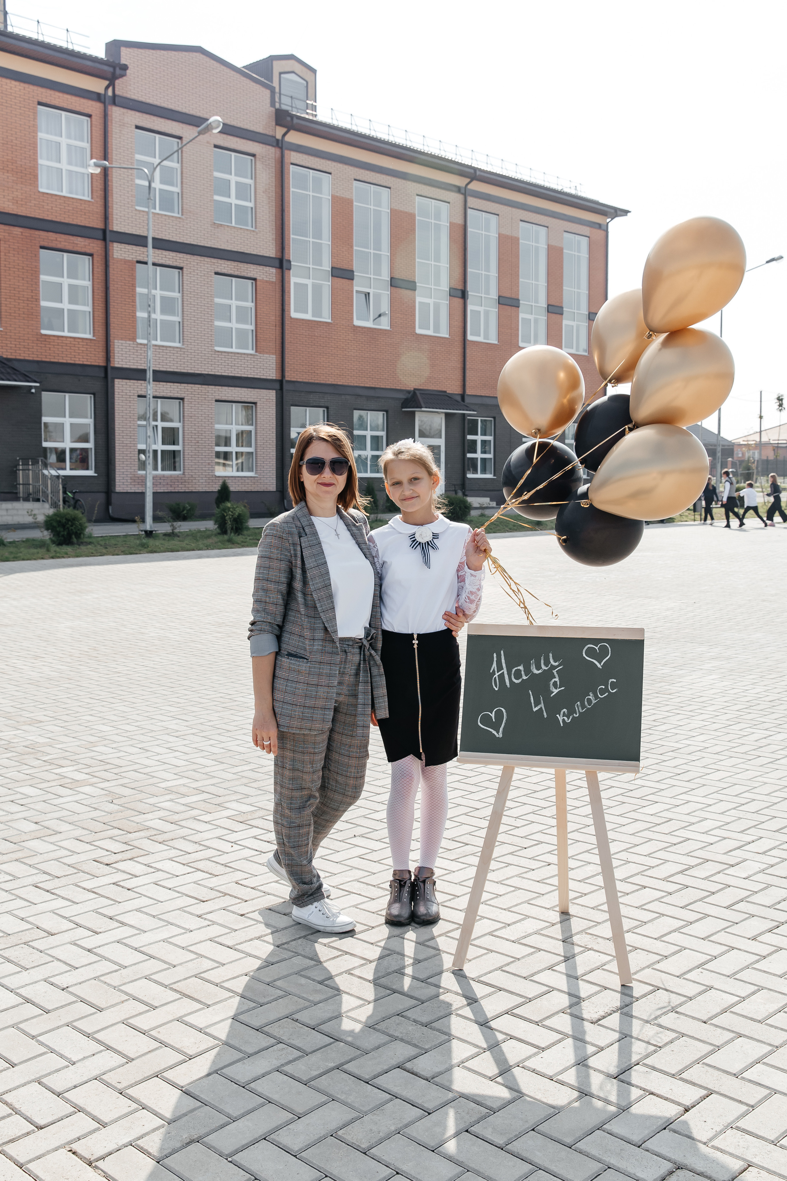 Фотосессия в начальной школе Крымск. Фотограф Любава Колесник. Выпускные альбомы в Крымском районе