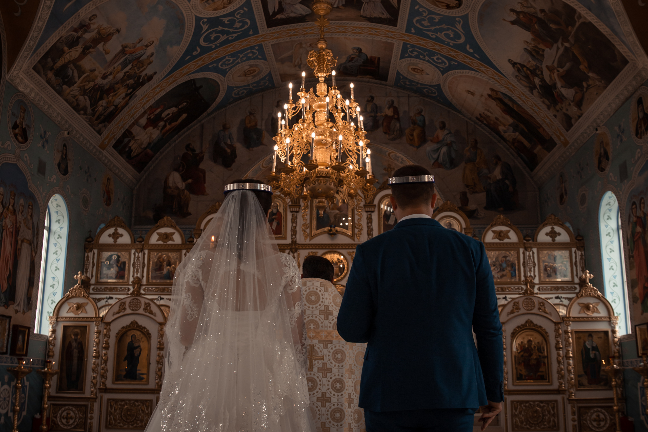 Венчание. Фотограф Любава Колесник. Выпускные альбомы в Крымском районе