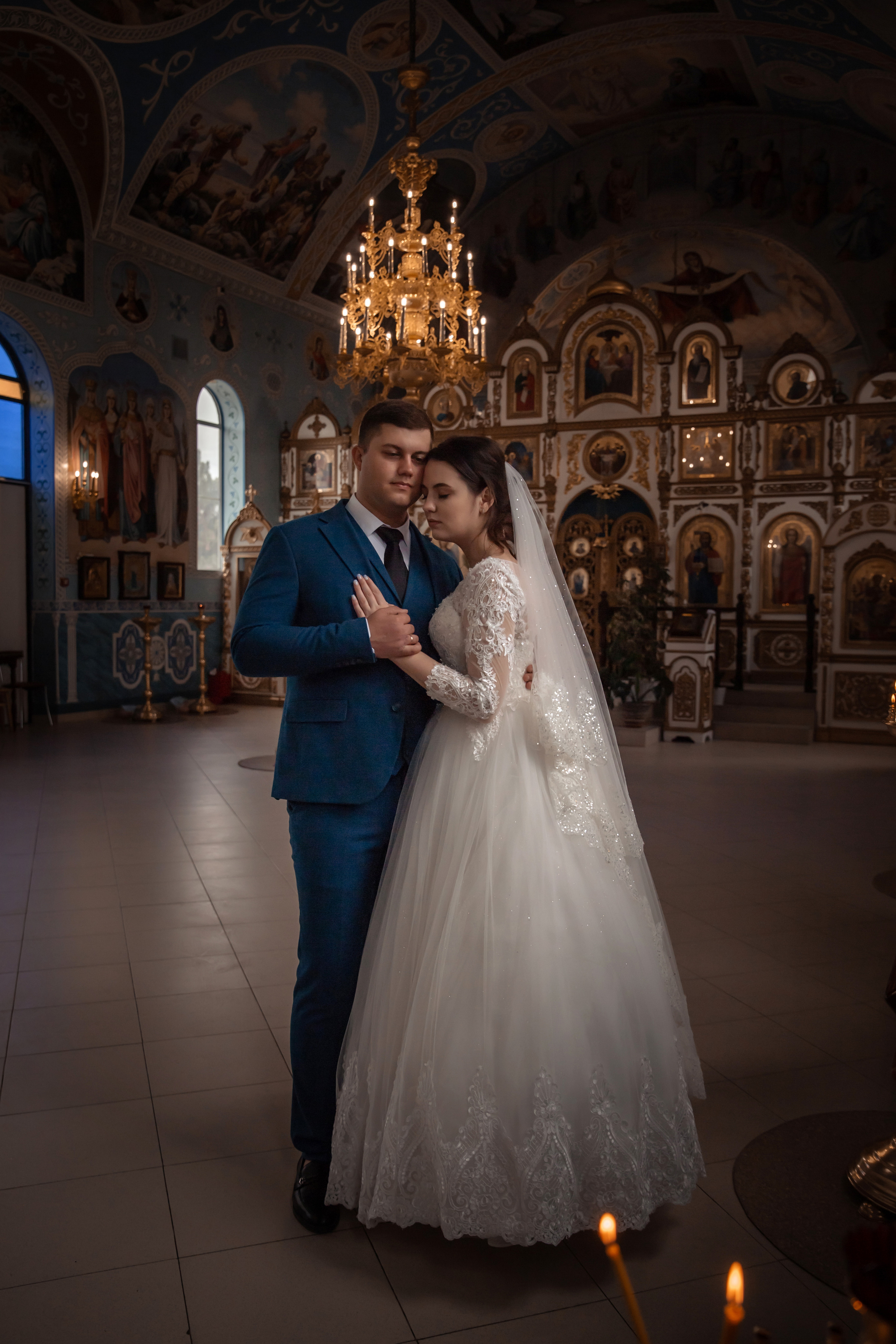 Венчание. Фотограф Любава Колесник. Выпускные альбомы в Крымском районе