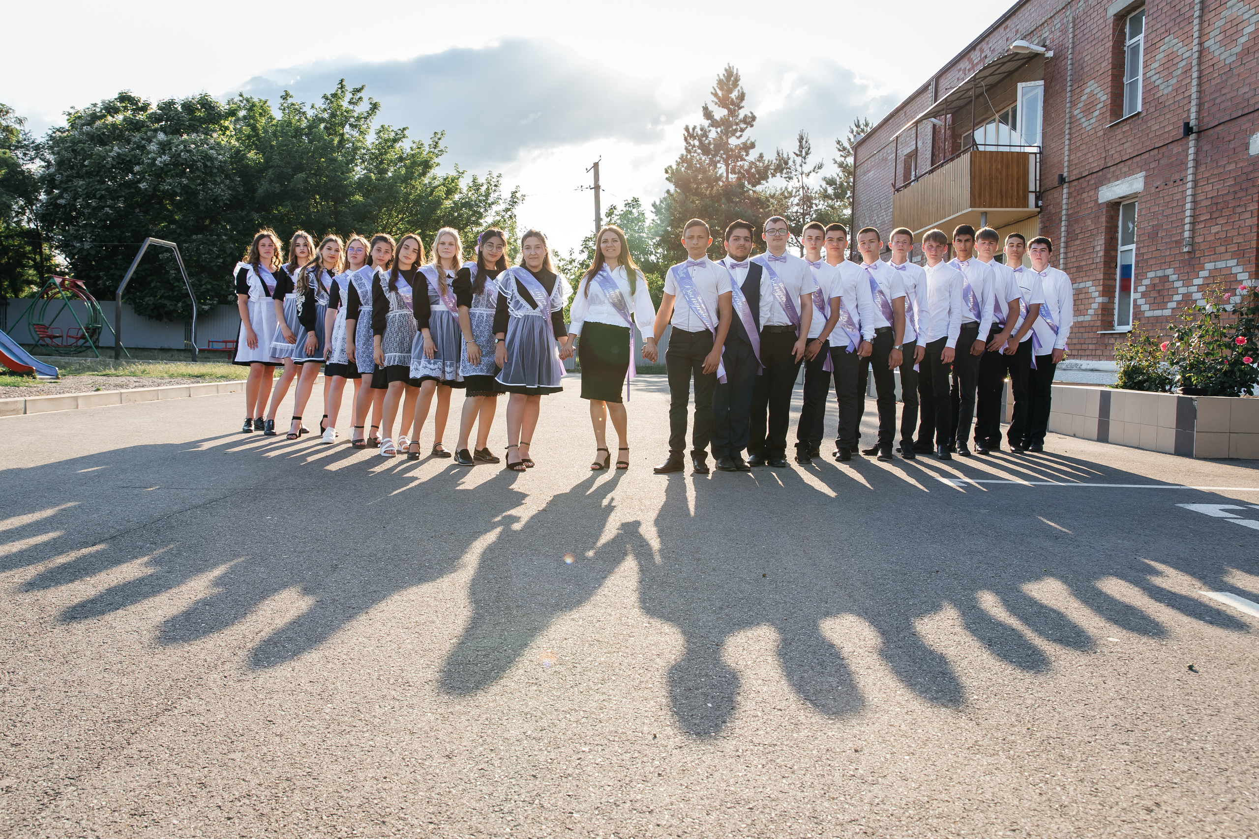 Фотосессия в старших классах Крымск. Фотограф Любава Колесник. Выпускные альбомы в Крымском районе