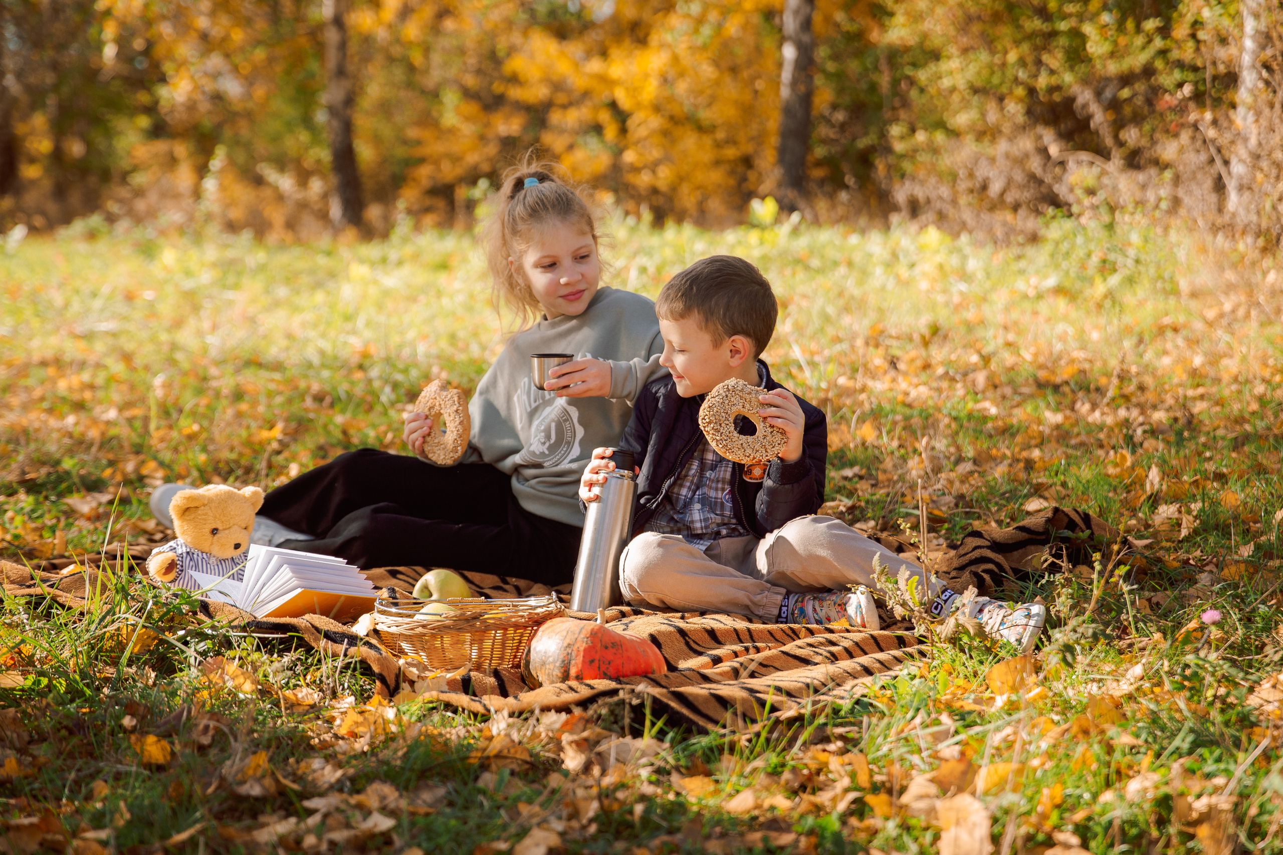 Осенняя прогулка. Фотограф Любава Колесник. Выпускные альбомы в Крымском районе
