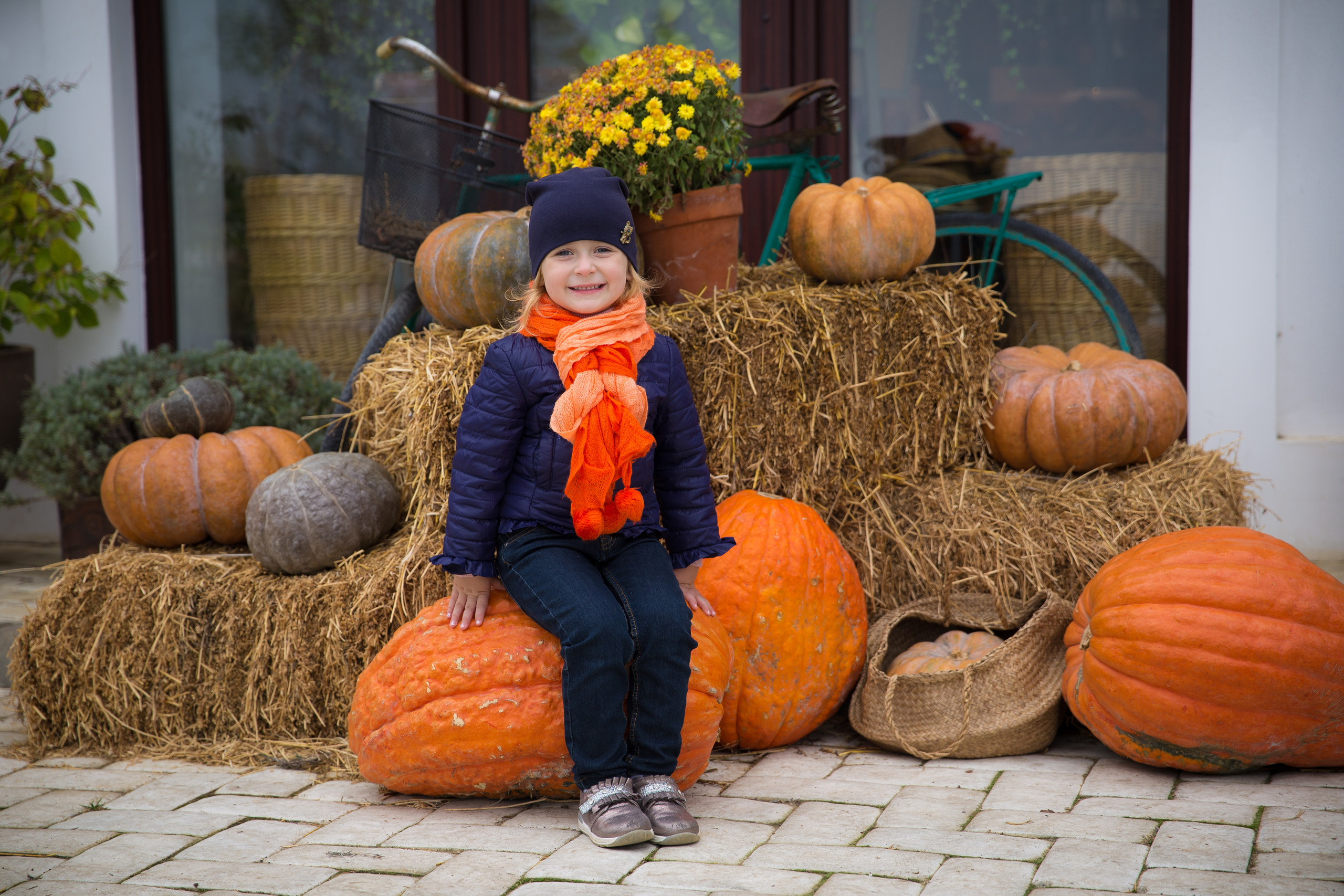 Детская съёмка. Фотограф Любава Колесник. Выпускные альбомы в Крымском районе