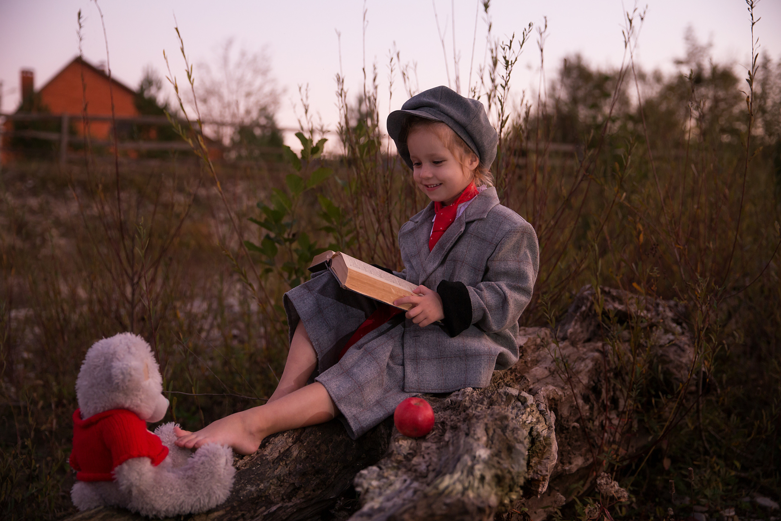 Творческие. Фотограф Любава Колесник. Выпускные альбомы в Крымском районе