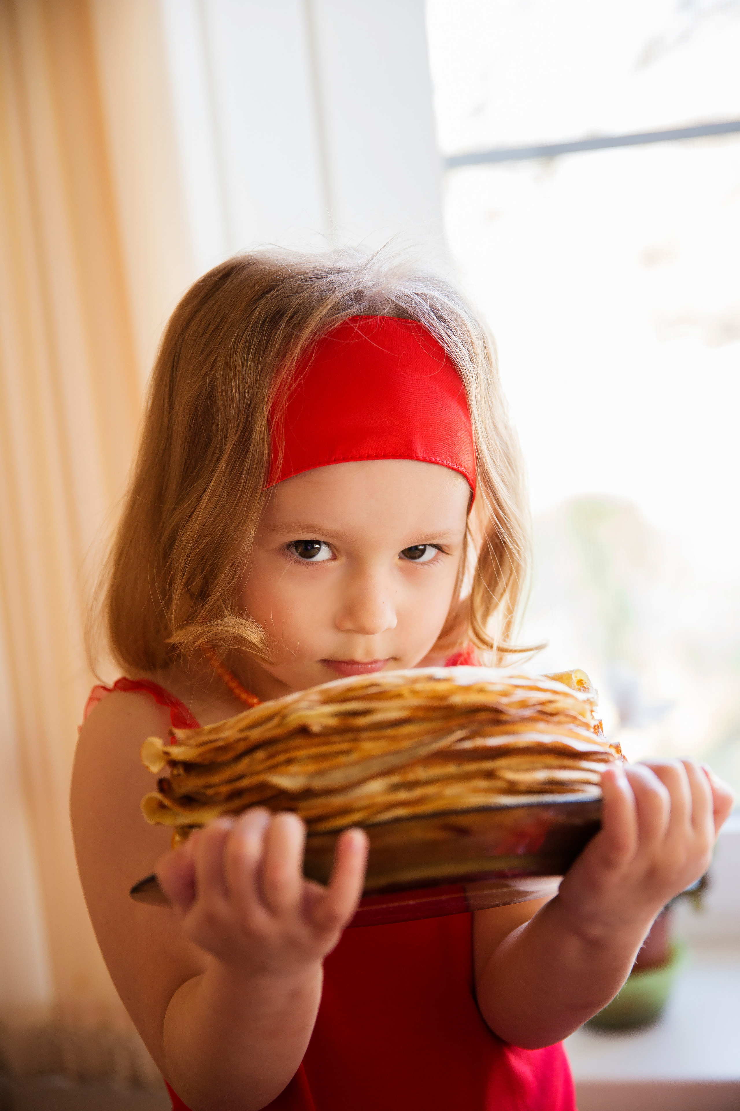 Творческие. Фотограф Любава Колесник. Выпускные альбомы в Крымском районе