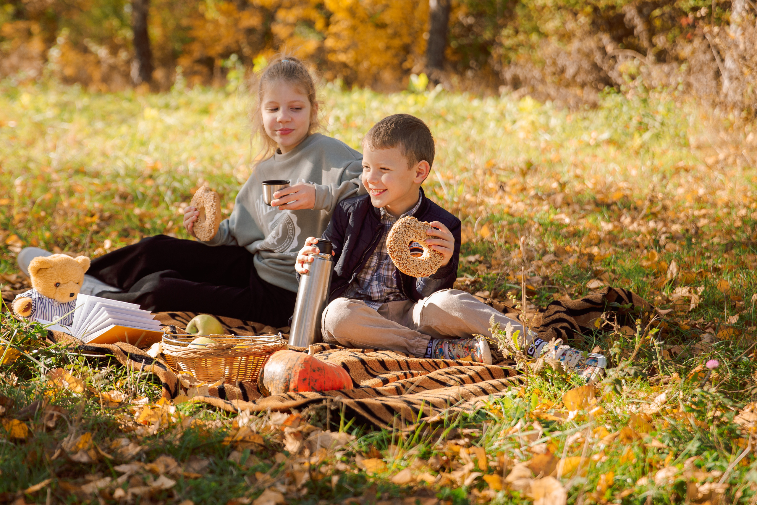 Осенняя прогулка. Фотограф Любава Колесник. Выпускные альбомы в Крымском районе