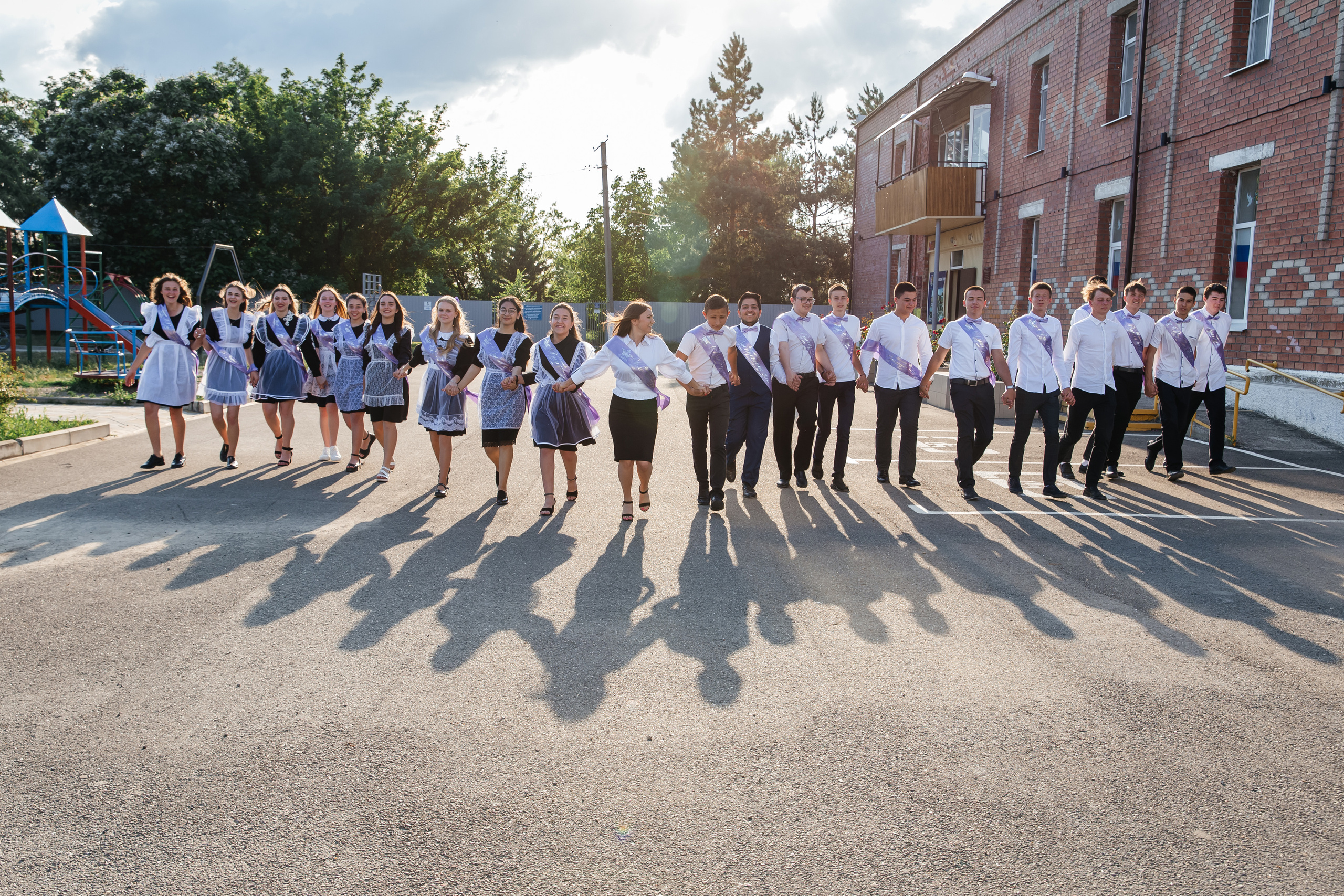 Фотосессия в старших классах Крымск. Фотограф Любава Колесник. Выпускные альбомы в Крымском районе