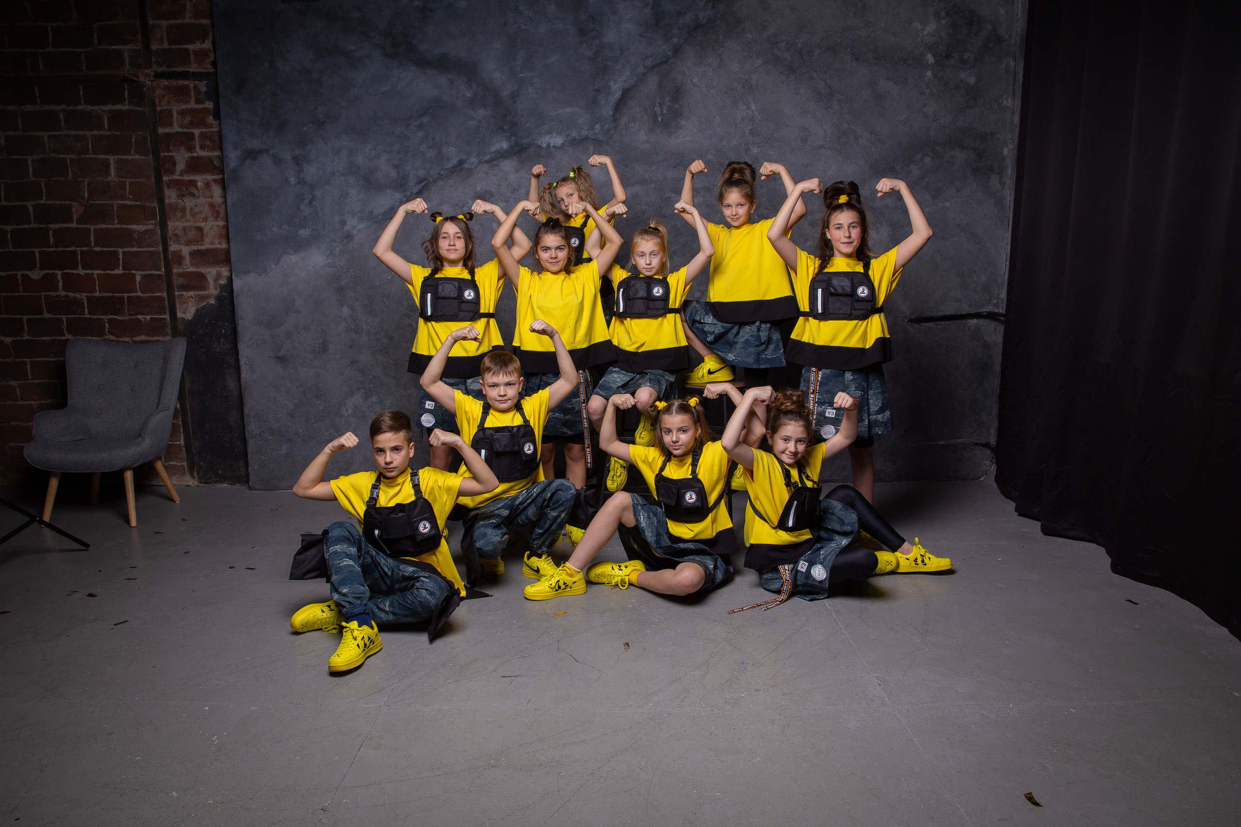 Коллектив «Империя танца». Фотограф Любава Колесник. Выпускные альбомы в Крымском районе