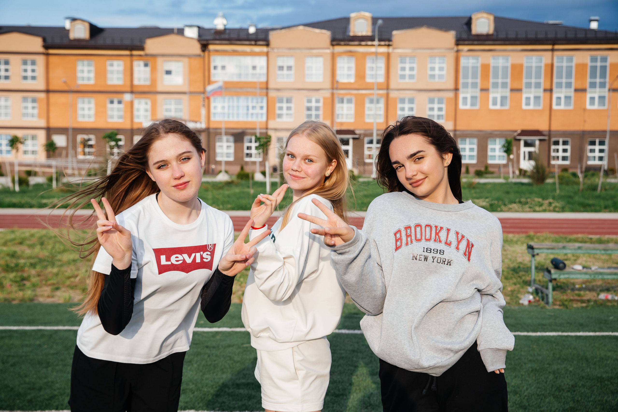 Фотосессия в старших классах Крымск. Фотограф Любава Колесник. Выпускные альбомы в Крымском районе