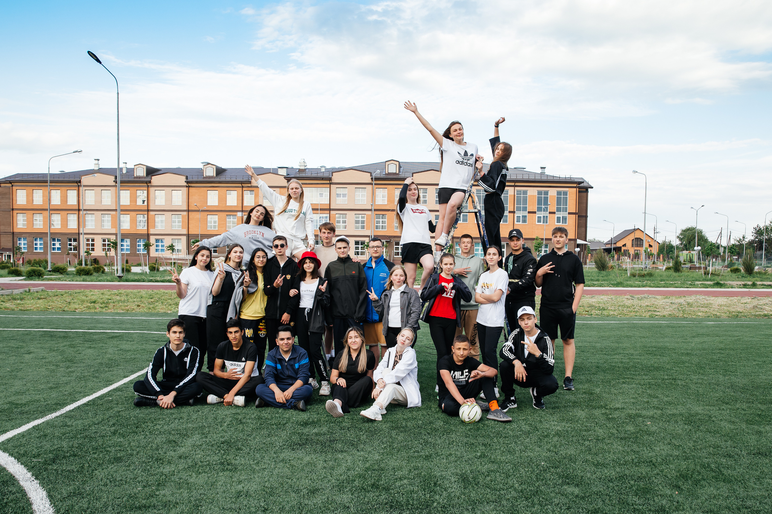 Фотосессия в старших классах Крымск. Фотограф Любава Колесник. Выпускные альбомы в Крымском районе