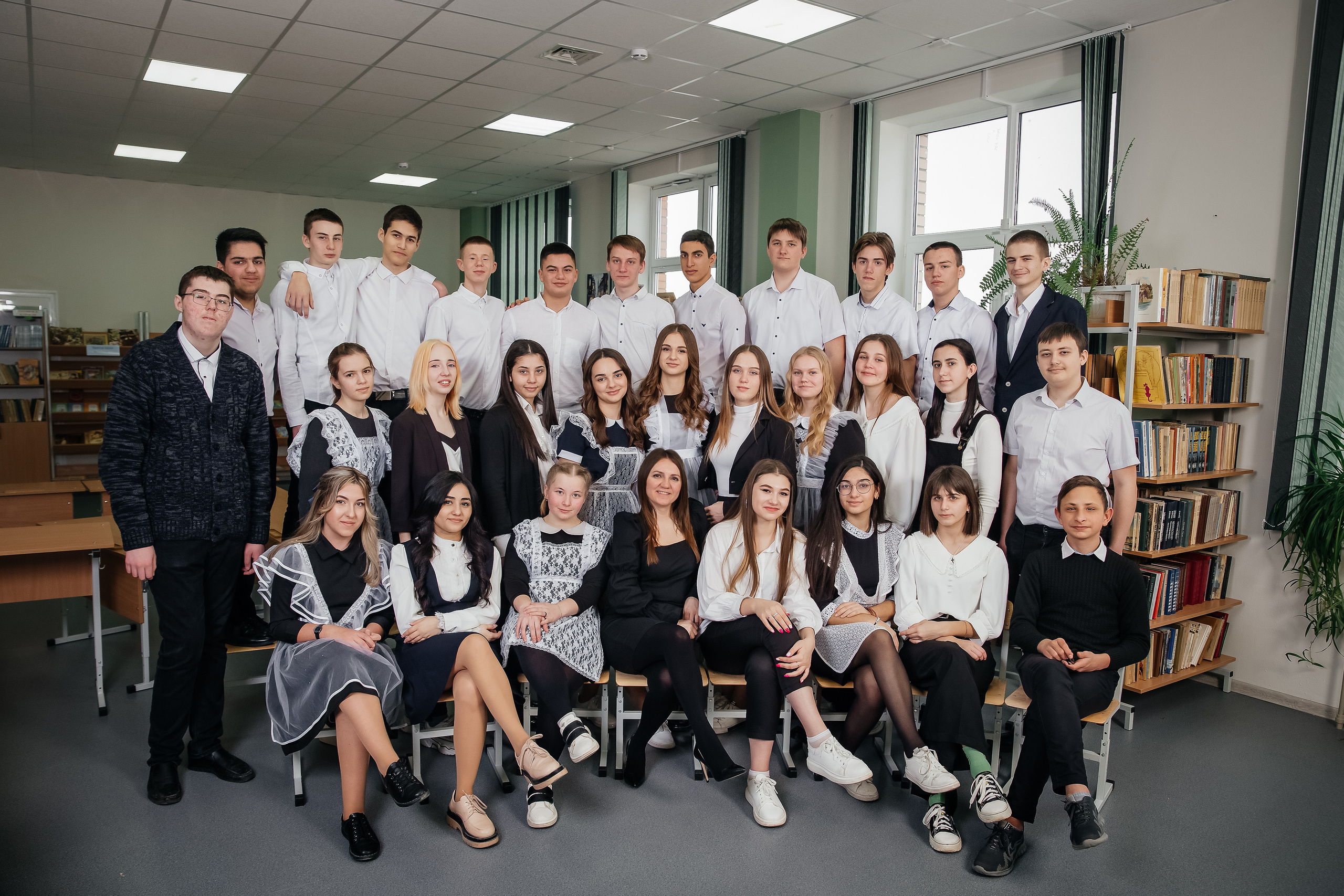 Фотосессия в старших классах Крымск. Фотограф Любава Колесник. Выпускные альбомы в Крымском районе