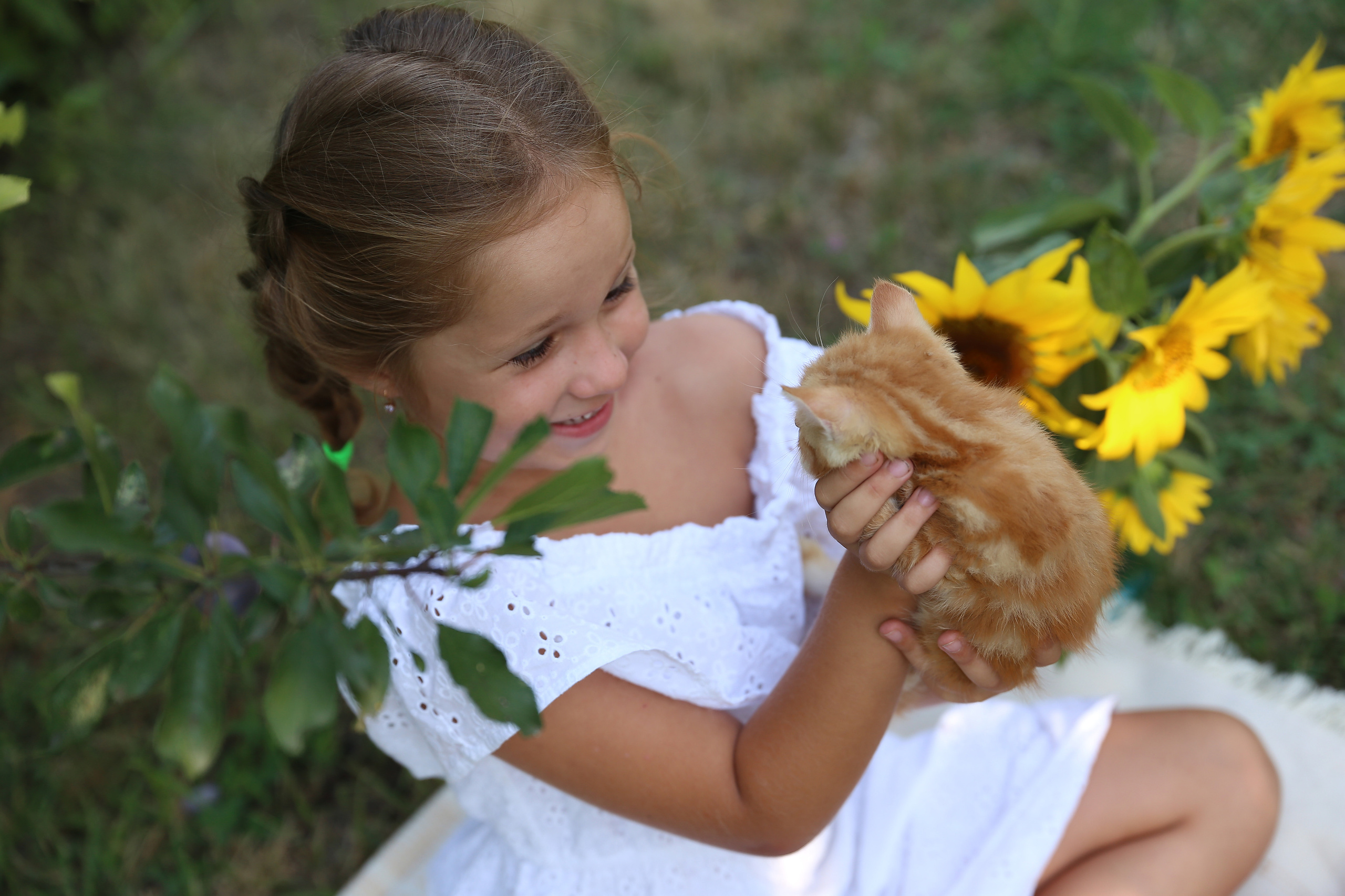 Творческие. Фотограф Любава Колесник. Выпускные альбомы в Крымском районе
