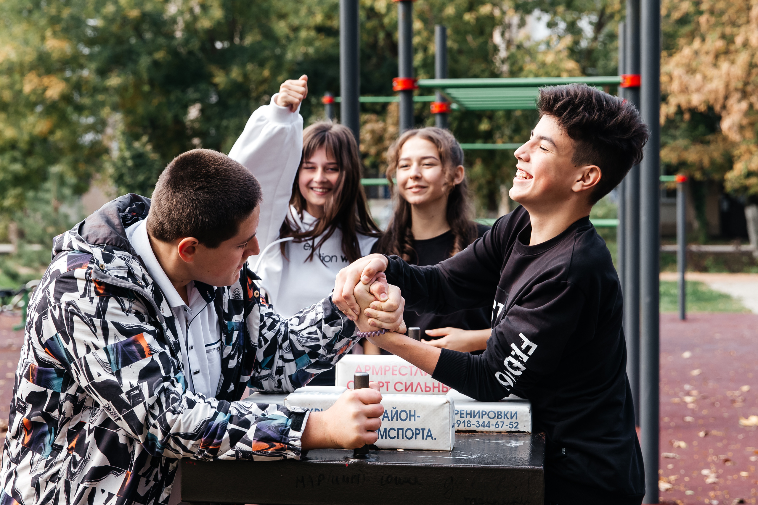 Фотосессия в старших классах Крымск. Фотограф Любава Колесник. Выпускные альбомы в Крымском районе